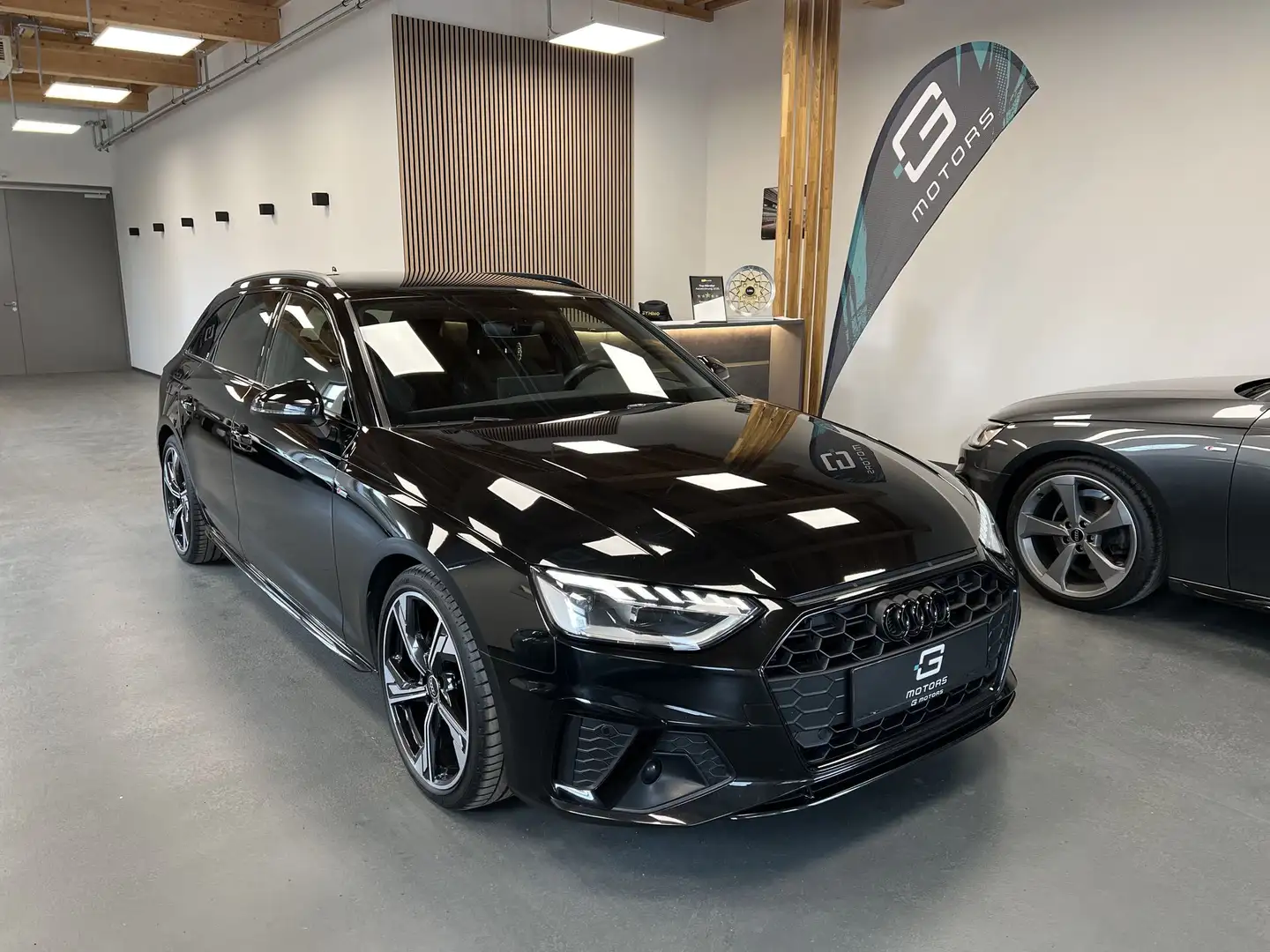 Audi A4 35 TDI SPORT COMPETITION VIRTUAL AHK Schwarz - 2