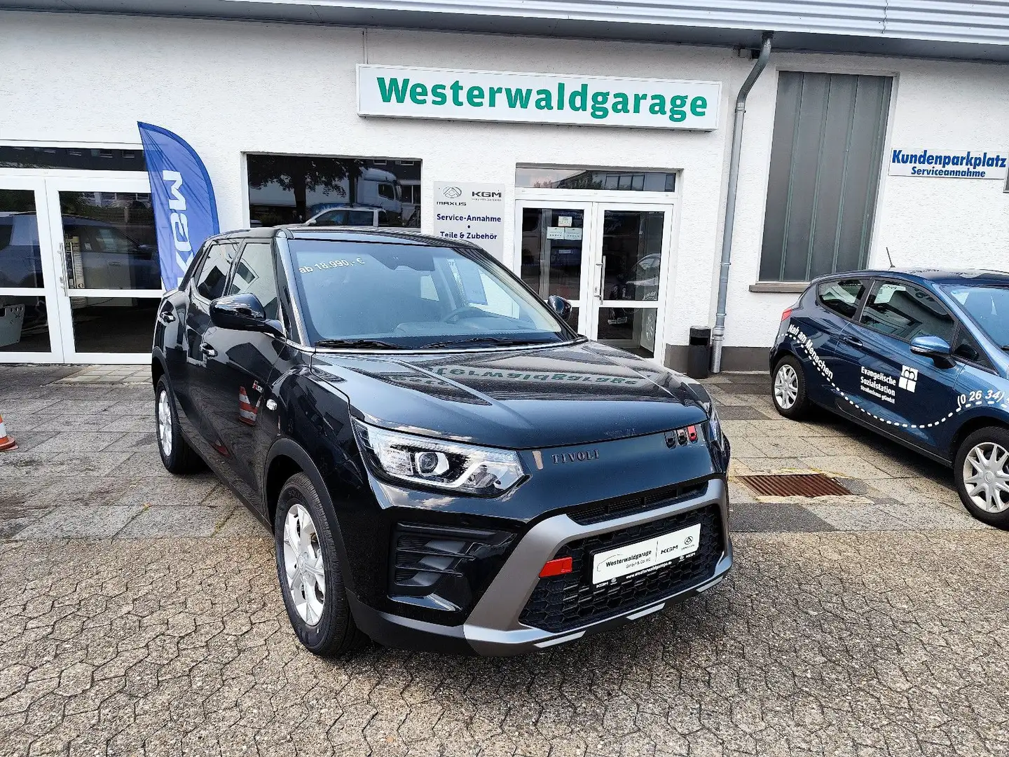 KGM Tivoli 1.5 163PS Nomad, Klima, Navi, Sitzheizung Noir - 1