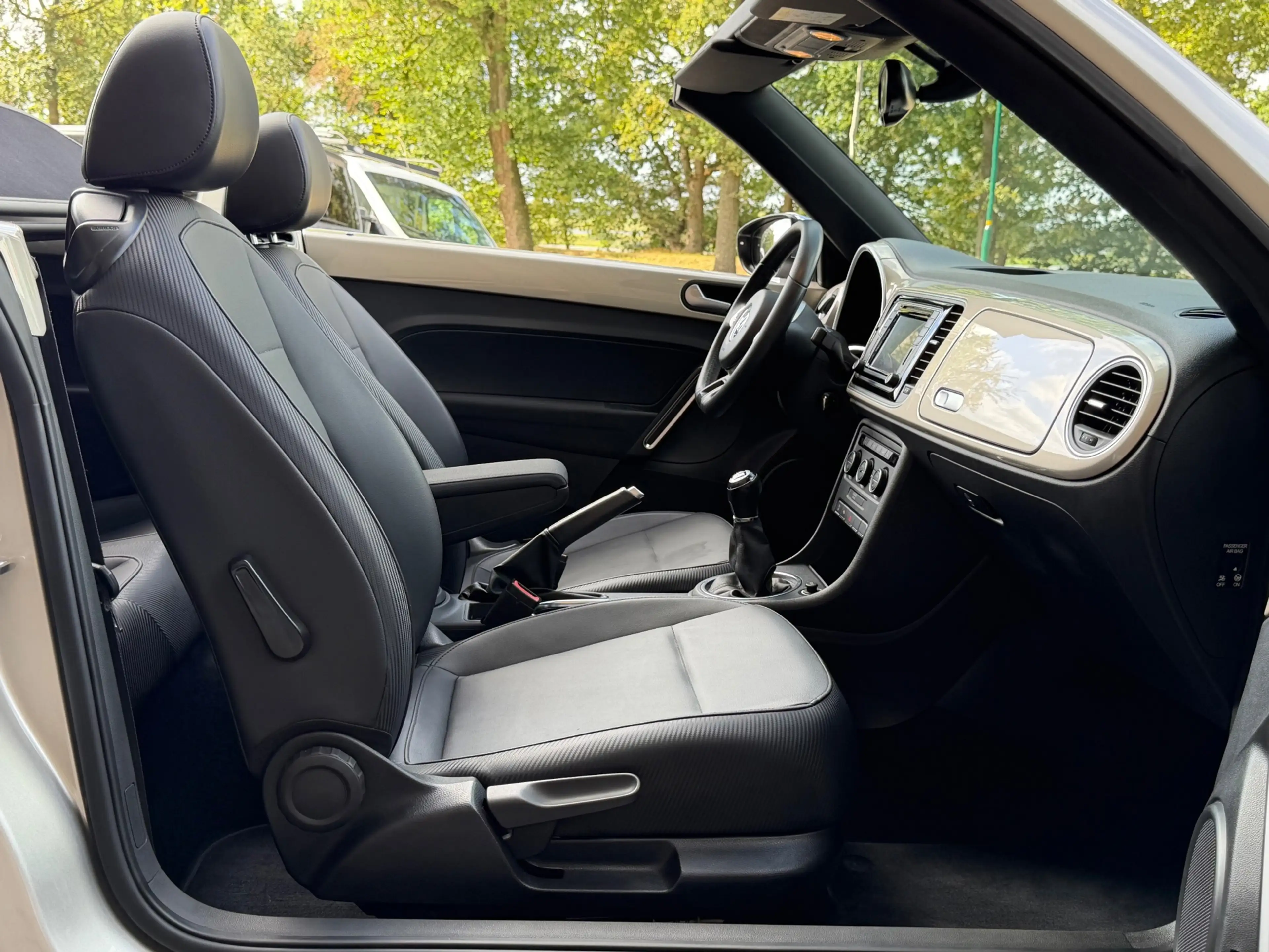 Volkswagen Beetle Cabriolet 1.2 TSI Design / NIEUWSTAAT / — photo 6