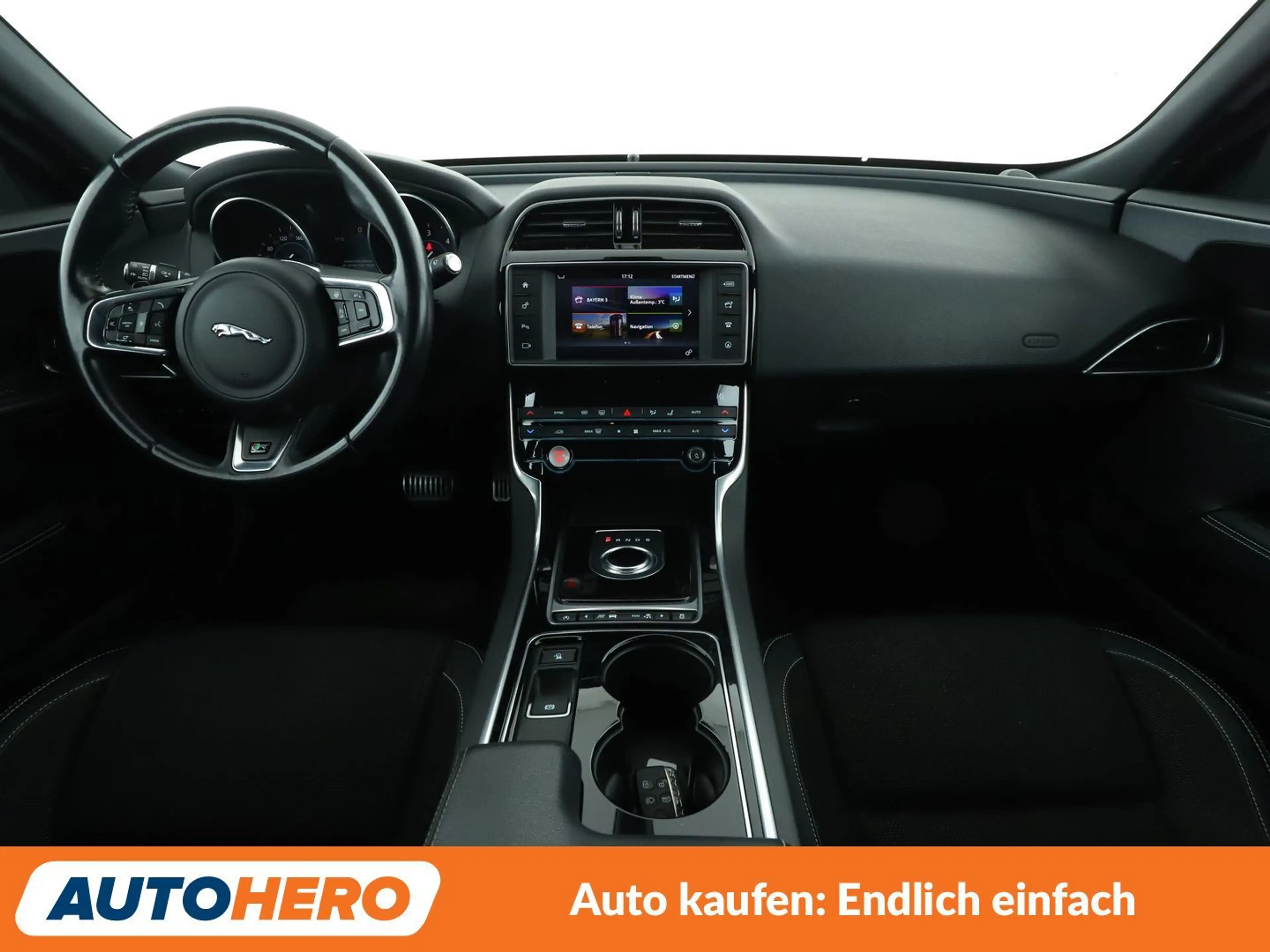 Jaguar XE 20d R-Sport AWD Aut.*NAV*XENON*TEMPO*CAM*PDC*SHZ* — photo 12