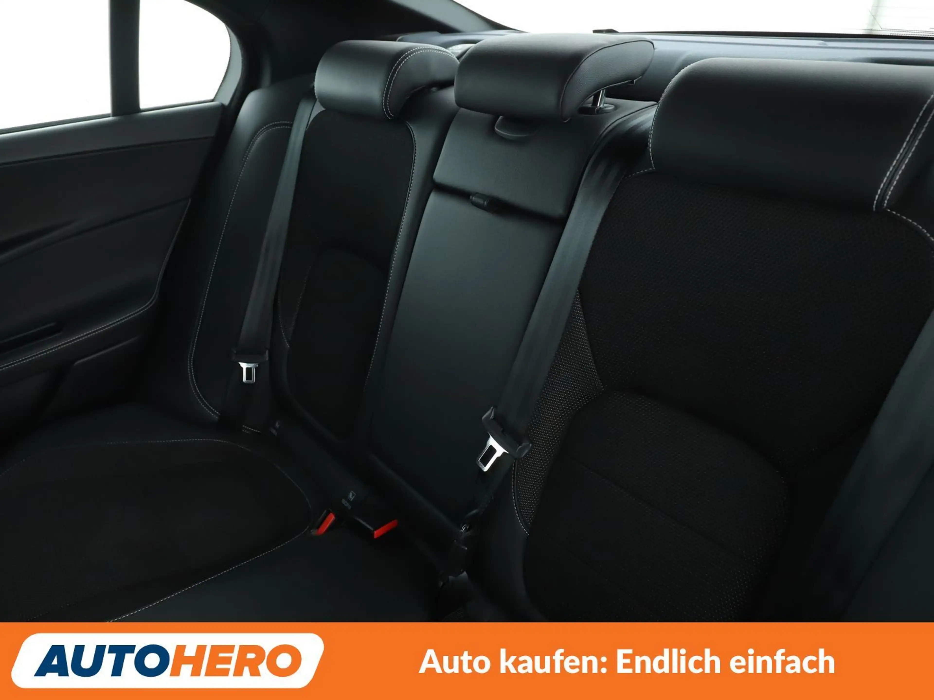 Jaguar XE 20d R-Sport AWD Aut.*NAV*XENON*TEMPO*CAM*PDC*SHZ* — photo 14