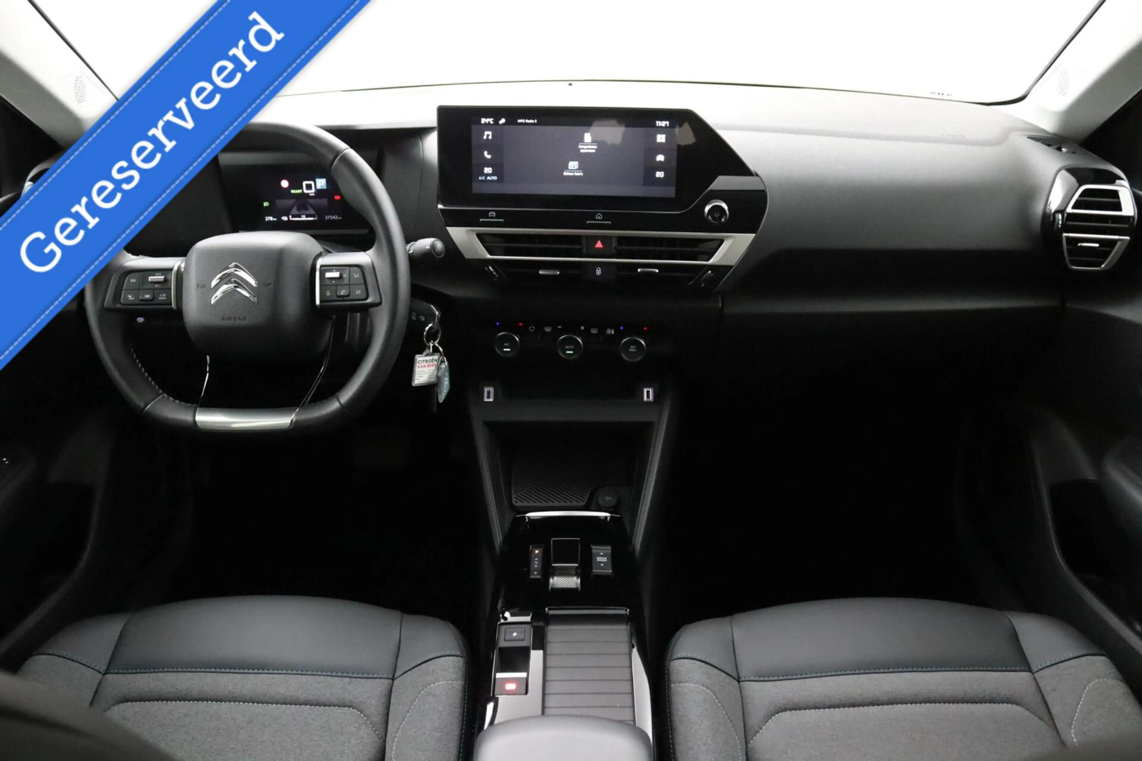 Citroen E-C4 Electric You 50 kWh | Camera | — photo 3