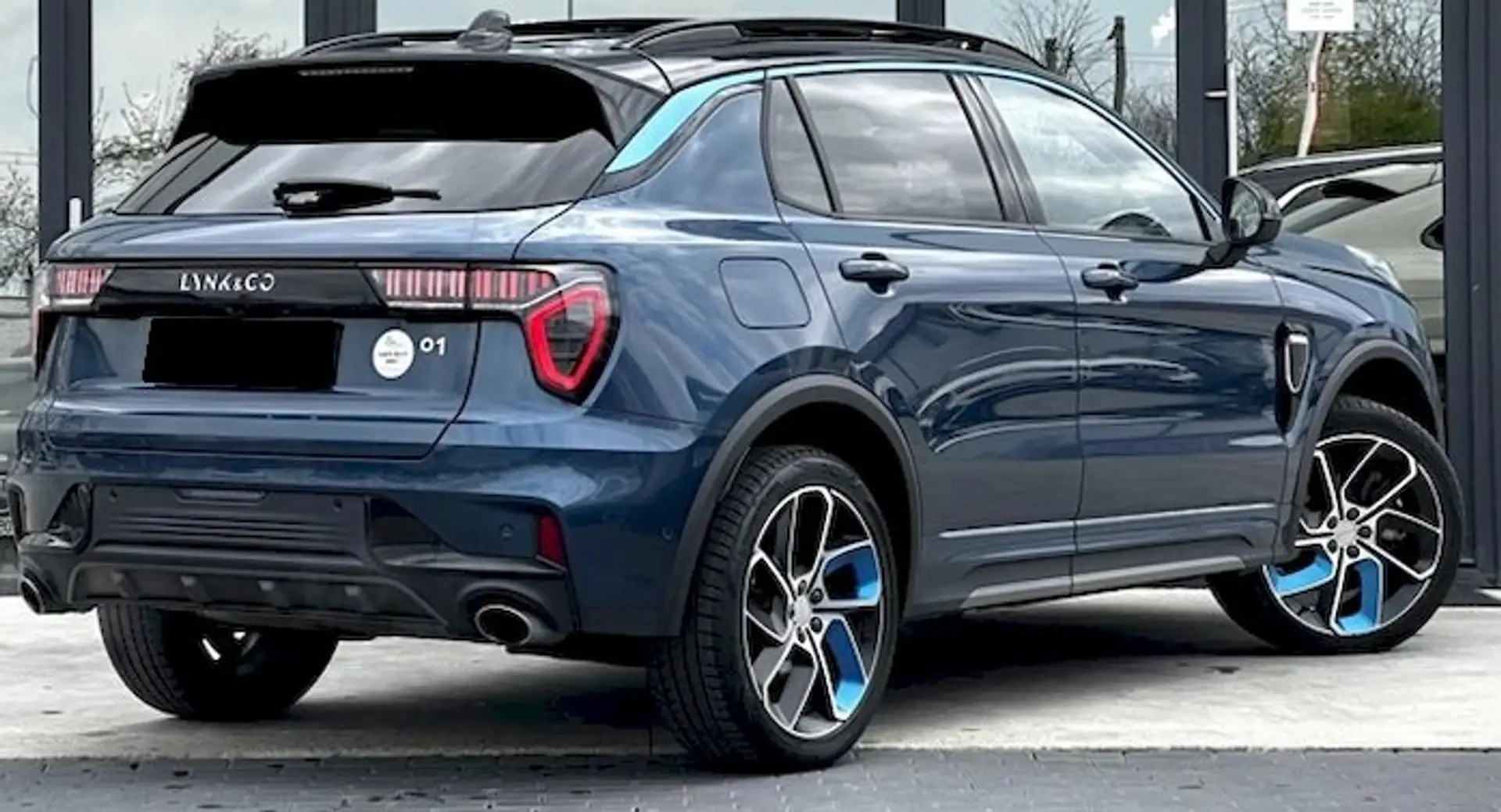 Lynk & Co 01 01 1.5 Plug-in Hybrid 180Ps - 1