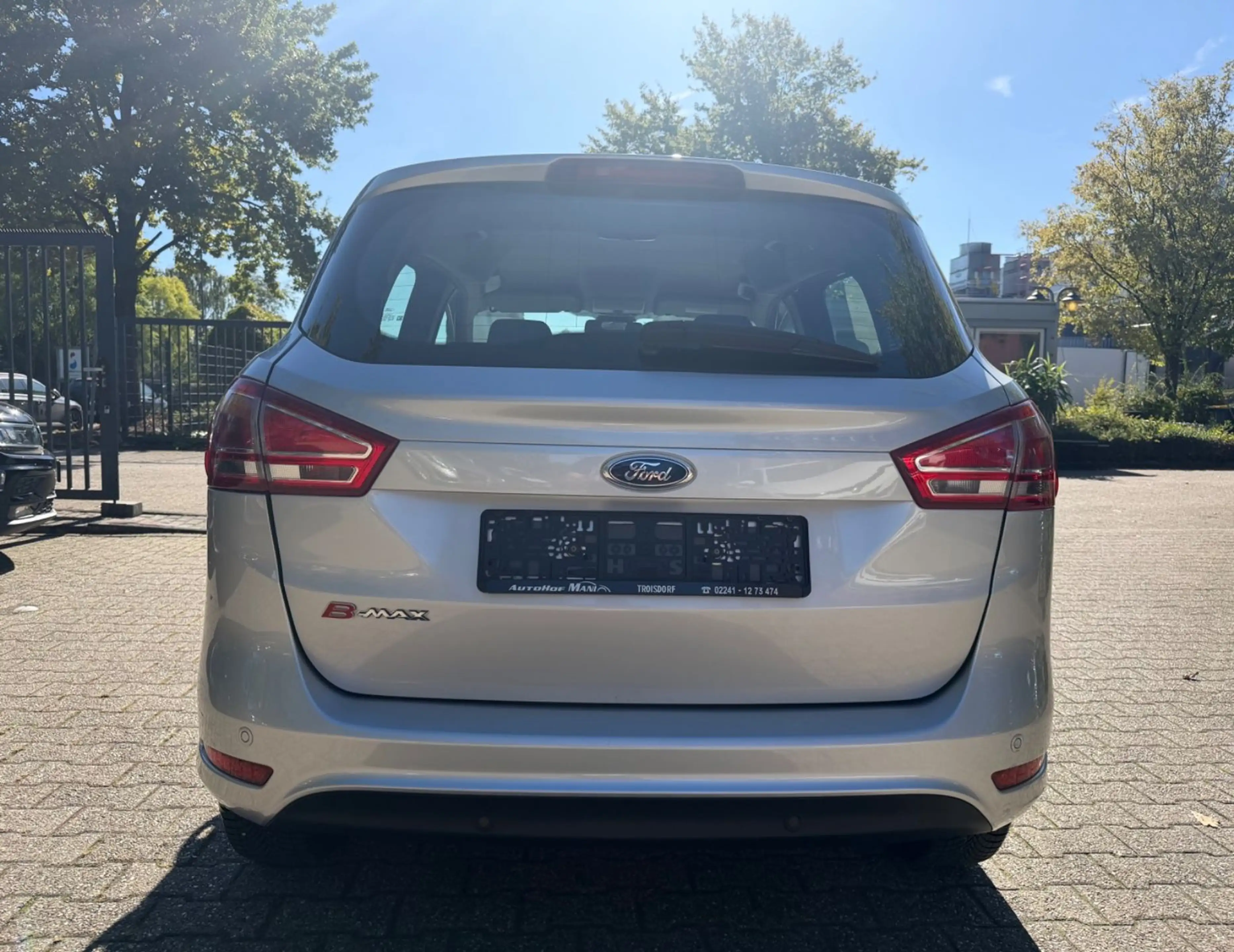 Ford B-Max B-MAX Titanium/Automatik/TÜV Neu — photo 5