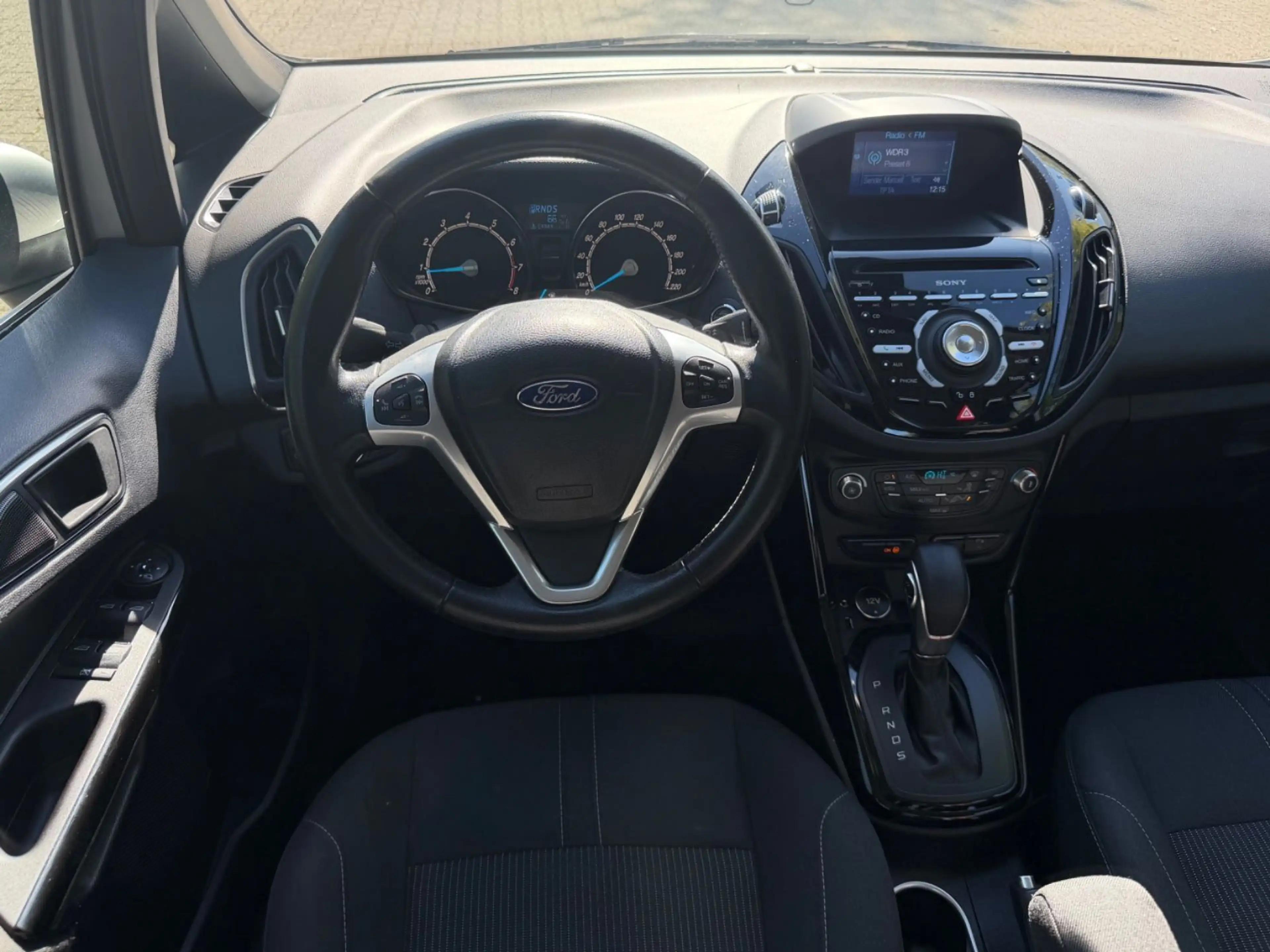 Ford B-Max B-MAX Titanium/Automatik/TÜV Neu — photo 15