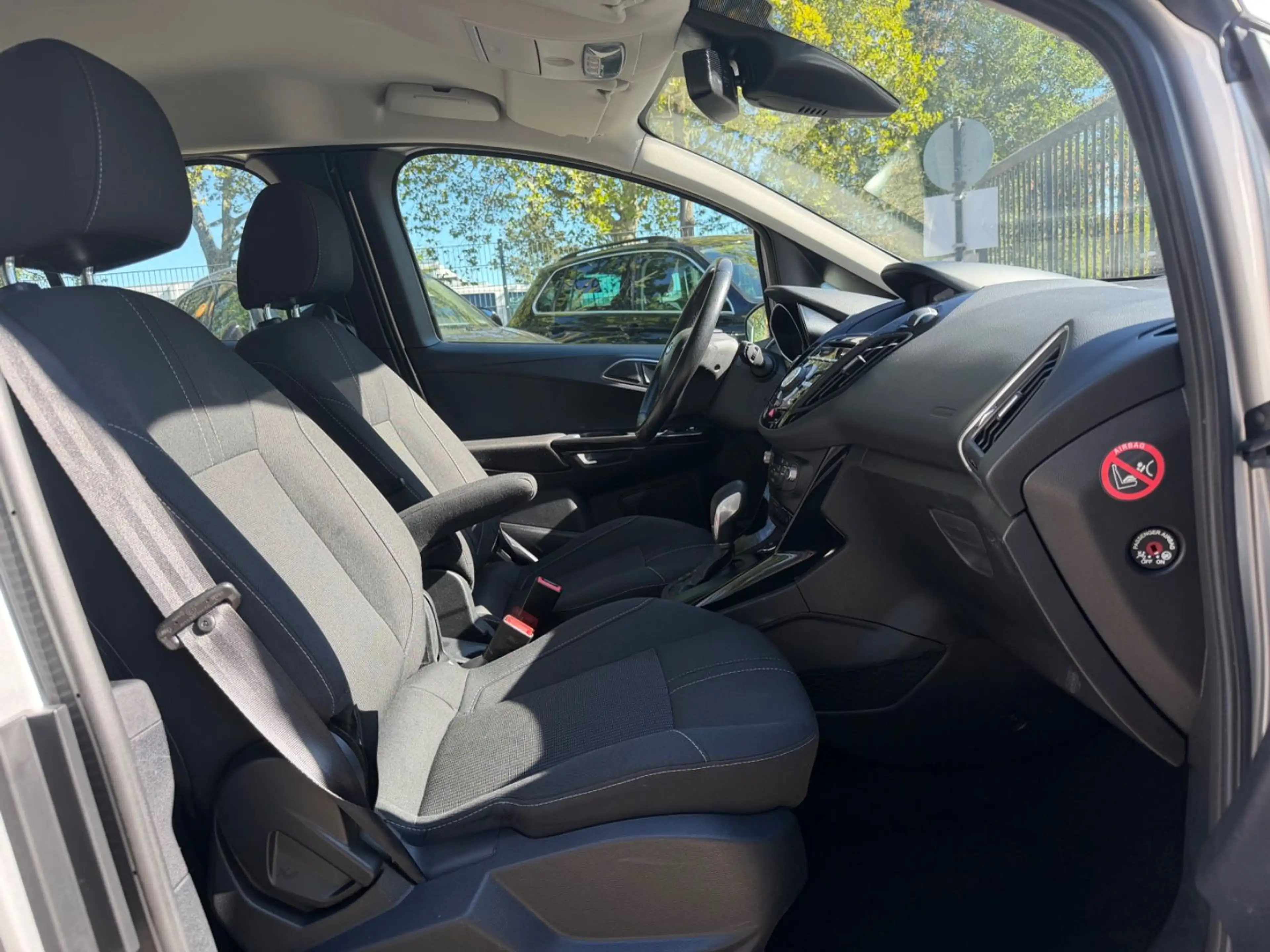 Ford B-Max B-MAX Titanium/Automatik/TÜV Neu — photo 13