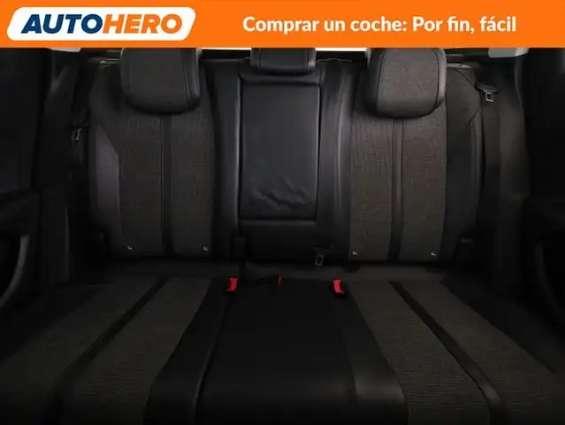 Peugeot 3008 view 16