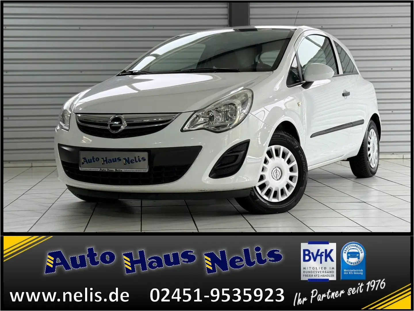 Opel Corsa D 1,2 Selection ecoFlex Klima RadioCD MP3 Wit - 1