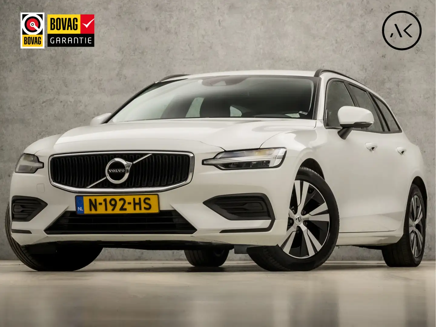 Volvo V60 2.0 B3 Sport 177Pk Automaat (APPLE CARPLAY, GROOT Wit - 1