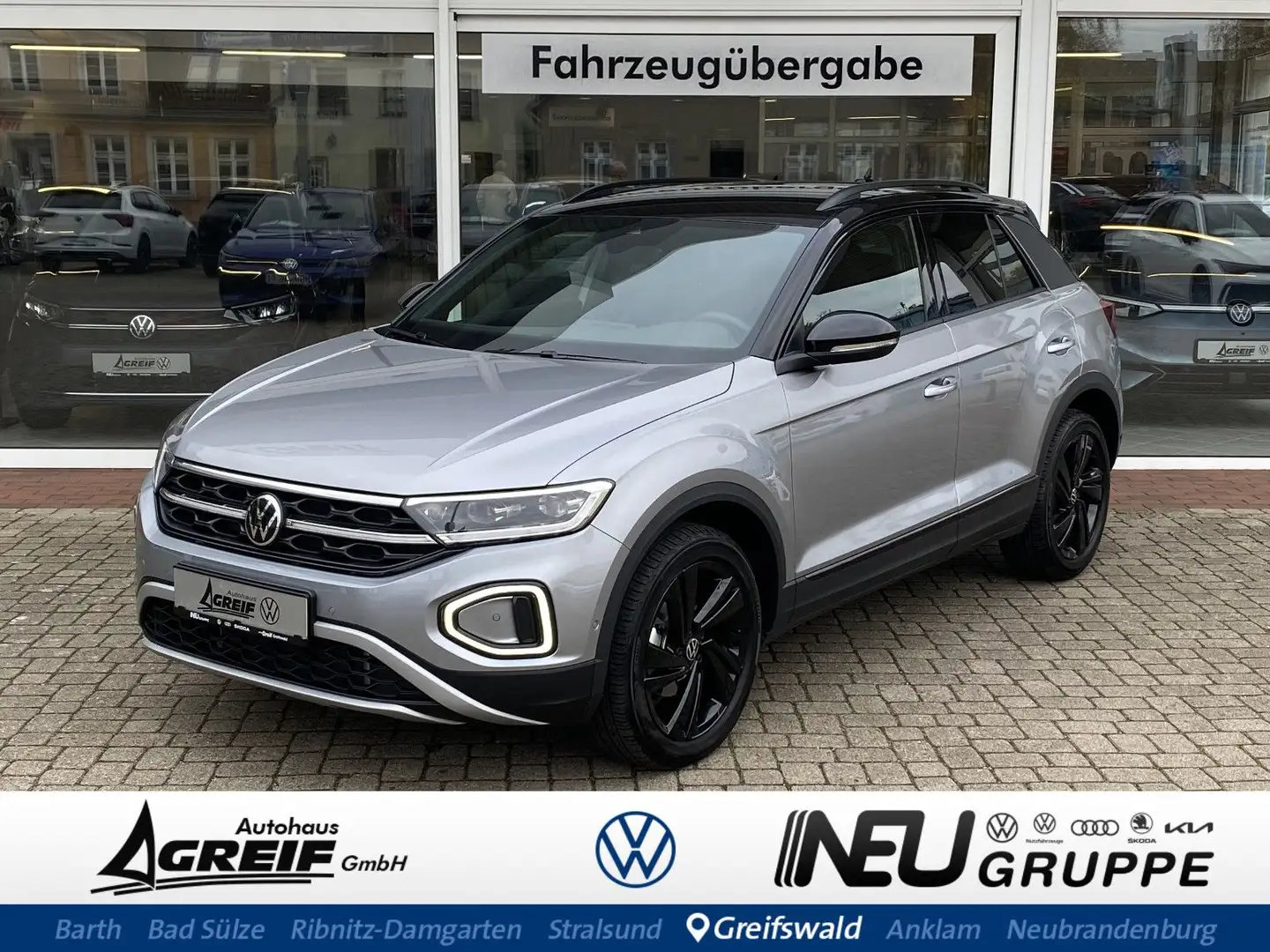Volkswagen T-Roc 1.5 l TSI DSG Style *LED*NAVI*ACC* Argent - 1