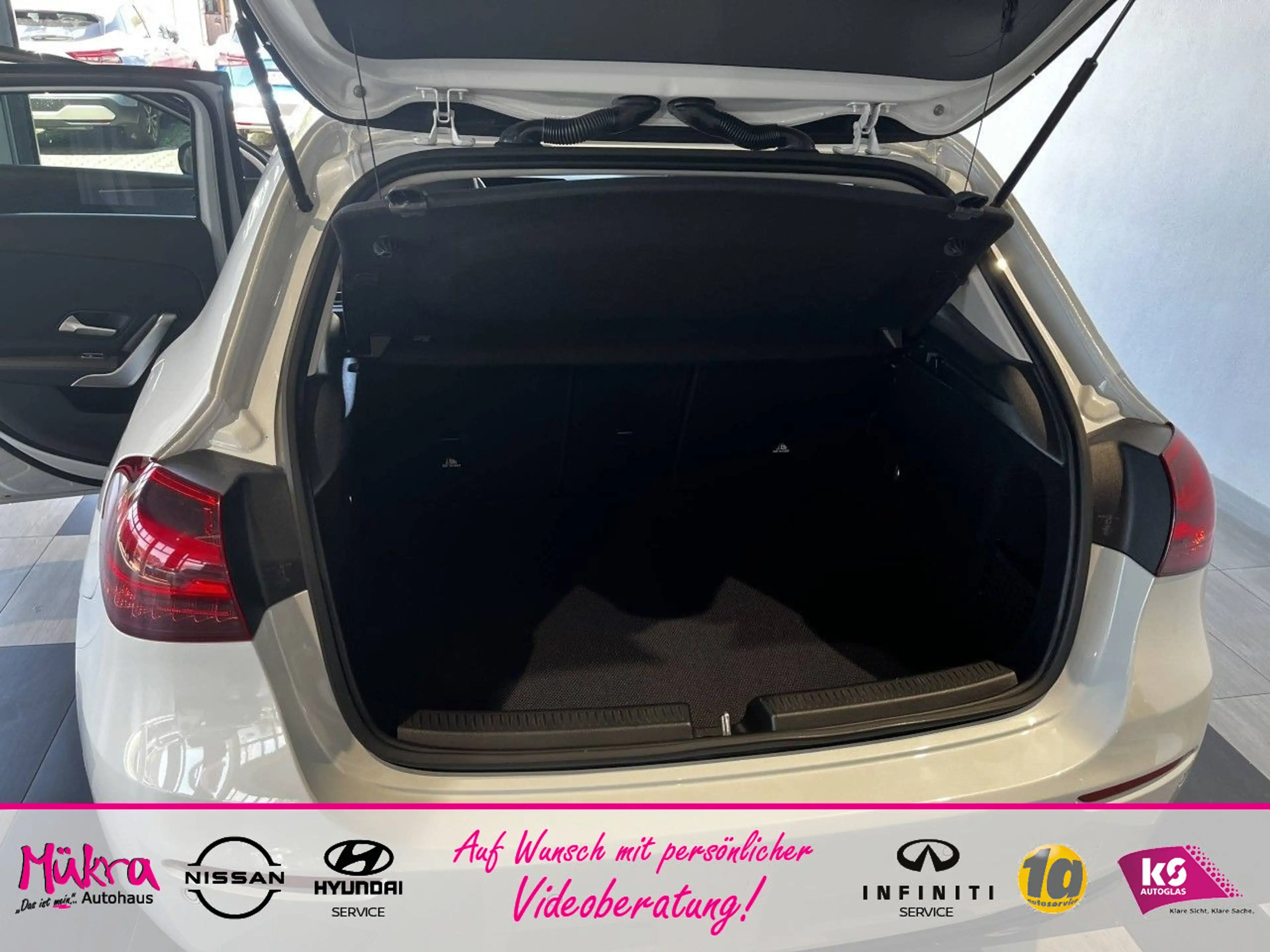 Mercedes-Benz A 200 Mercedes Benz A 200 Advanced/WP/Night Pake — photo 8