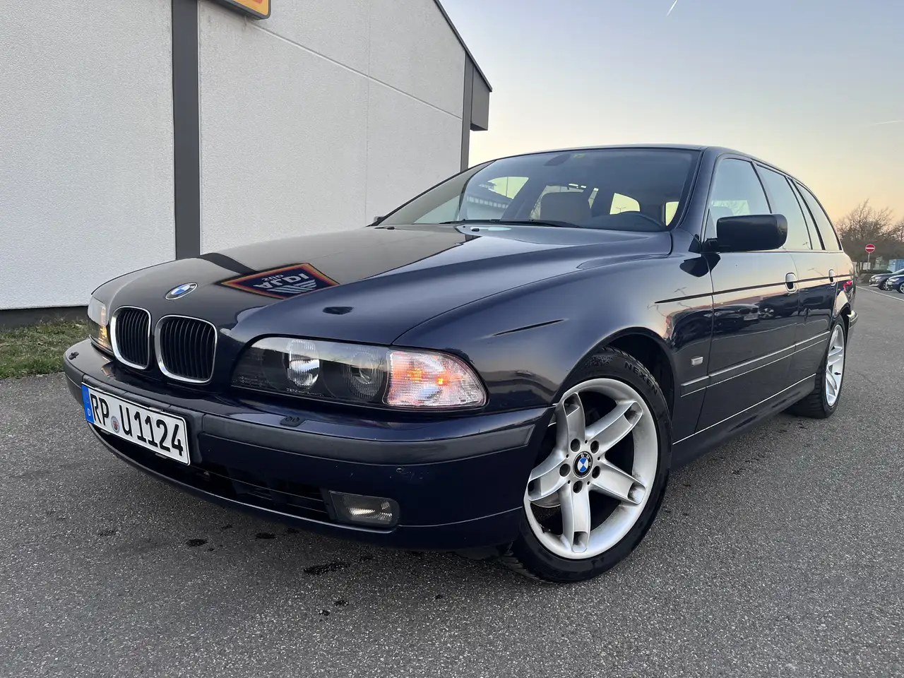 BMW 530