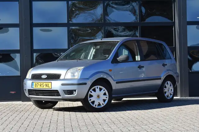 Ford Fusion 1.4-16V Trend '05 08-2027 APK!!!