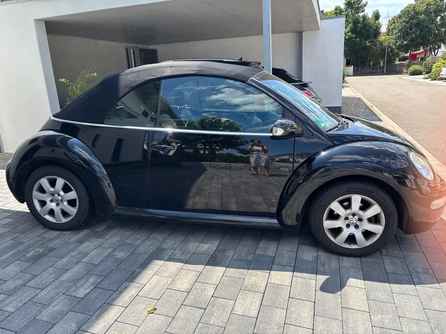 Volkswagen New Beetle New Beetle Cabriolet 1.4 Schwarz - 1