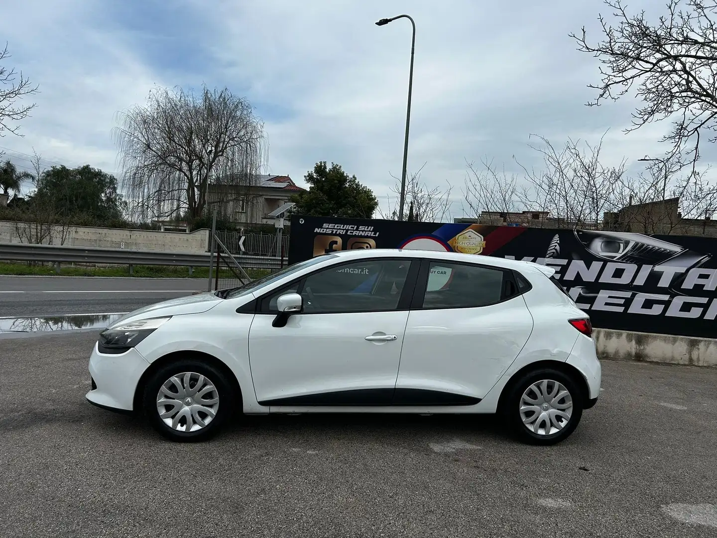 Renault Clio COSTUME NATIONAL Weiß - 2