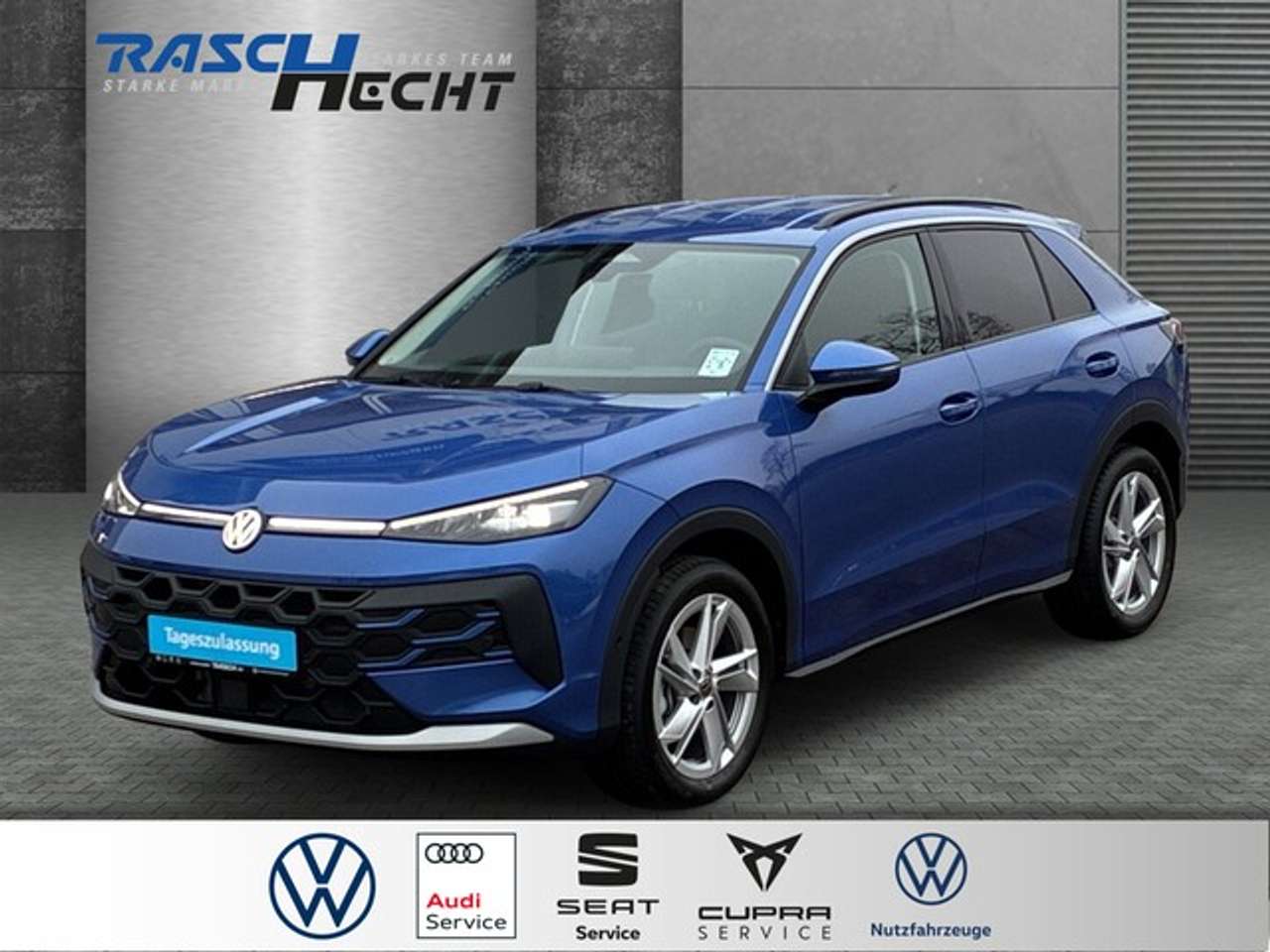 Volkswagen T-Roc — Volkswagen T-Roc Life 1.5 eTSI DSG*LED*APP-CONNECT*SHZ*