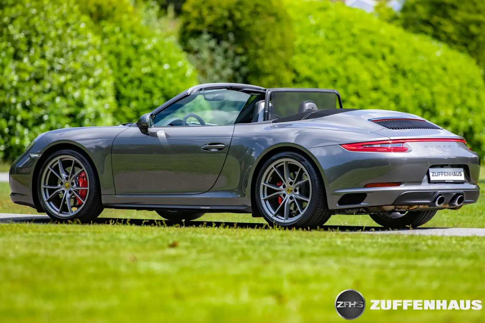 Porsche 991 Cabrio 3.0 Carrera 4S Powerkit PDK Grijs - 2
