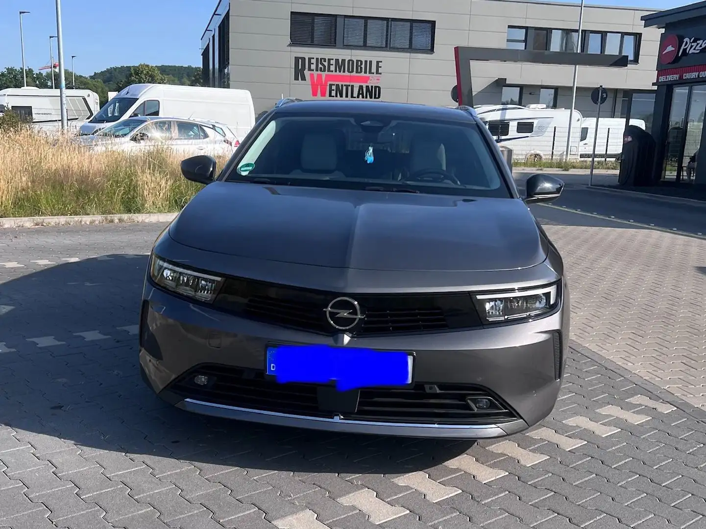 Opel Astra Astra 1.5 D Automatik GS Braun - 1