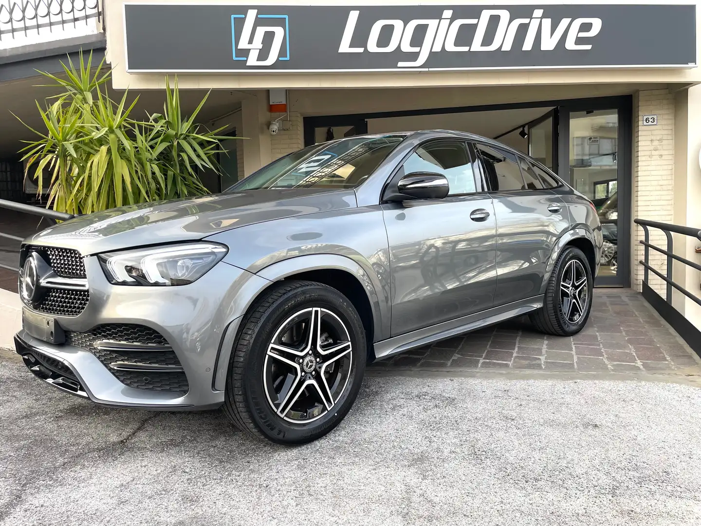 Mercedes-Benz GLE 300 Coupe 300 d mhev Premium 4matic aut PARI AL NUOVO! Gris - 1
