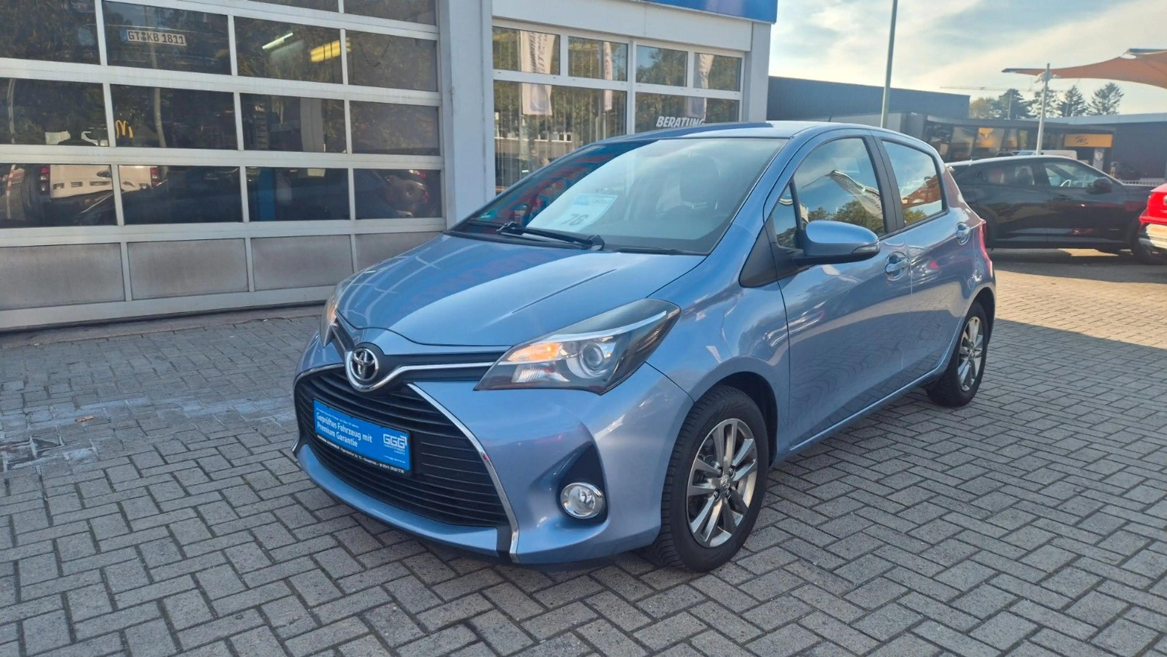 Toyota Yaris Comfort — photo 3