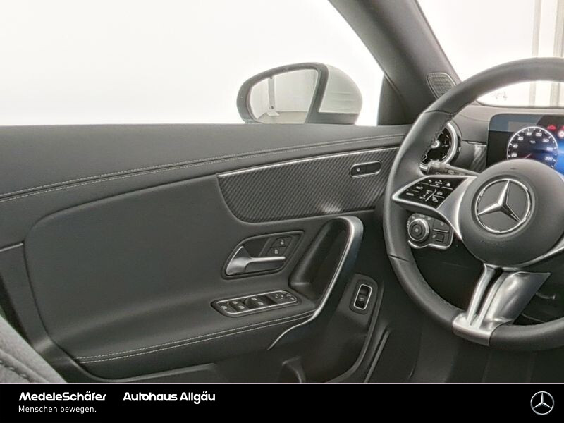 Mercedes-Benz CLA 180 CLA 180 Shooting Brake Progressive Vz-Assi LED Tel — photo 8