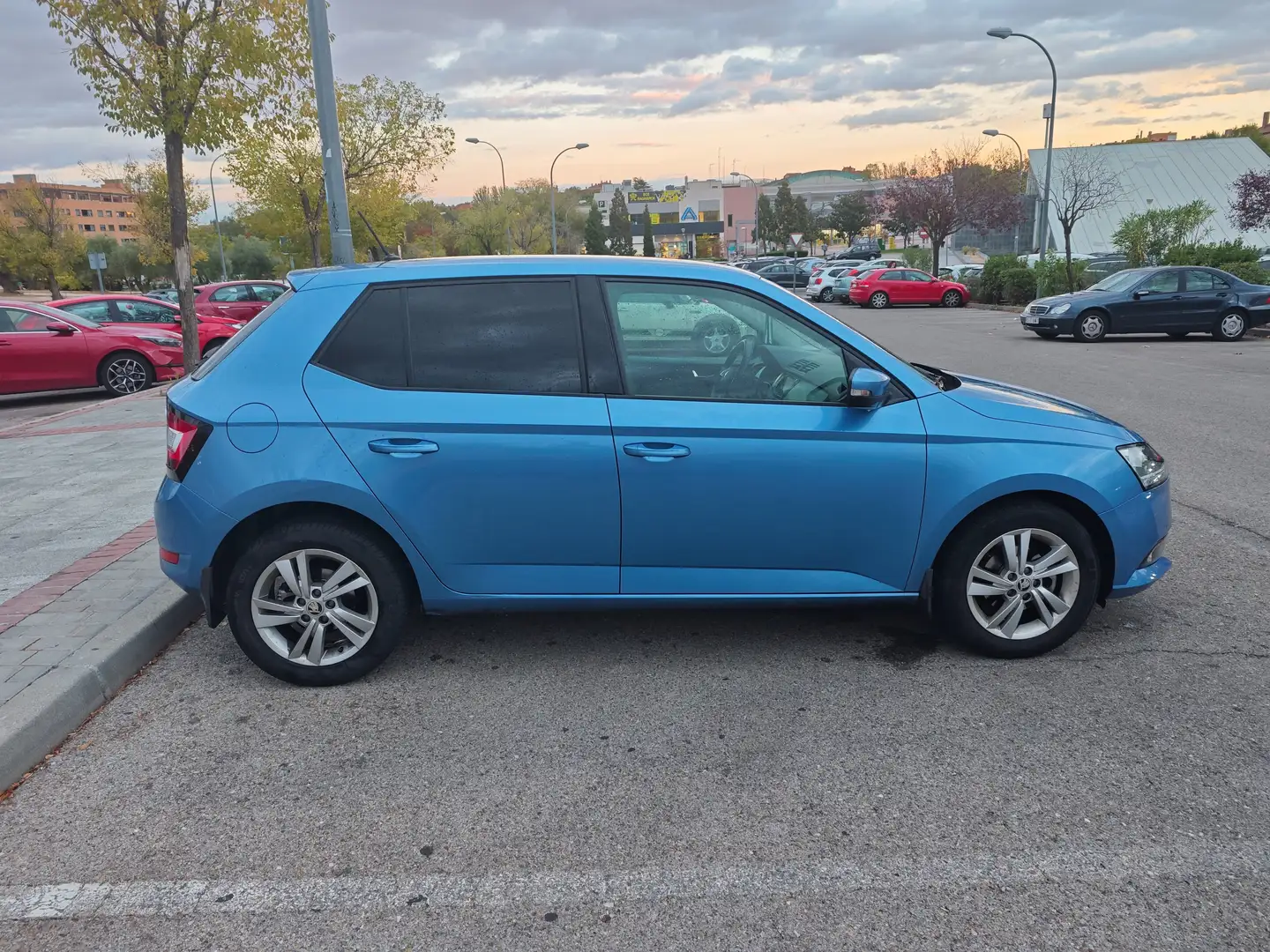 Skoda Fabia Fabia 1.0 TSI Like 70kW Like Azul - 1