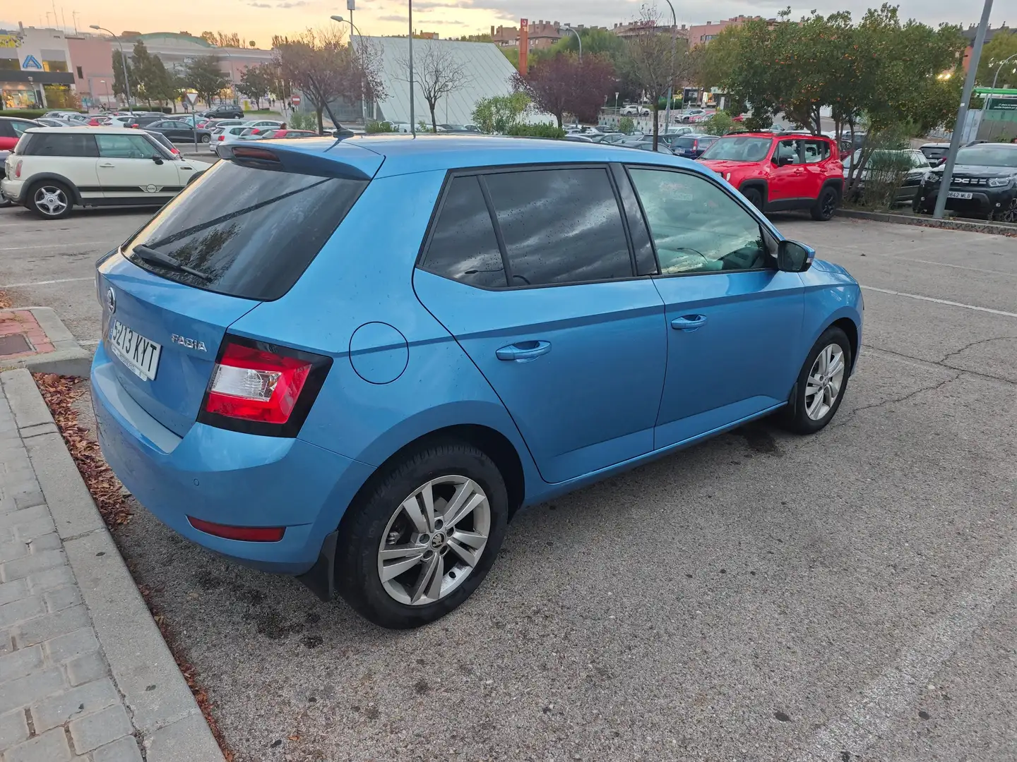 Skoda Fabia Fabia 1.0 TSI Like 70kW Like Azul - 2