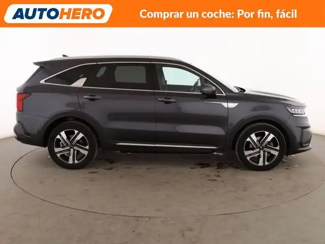 Kia Sorento view 7