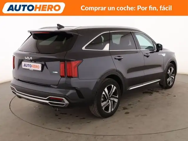 Kia Sorento view 6