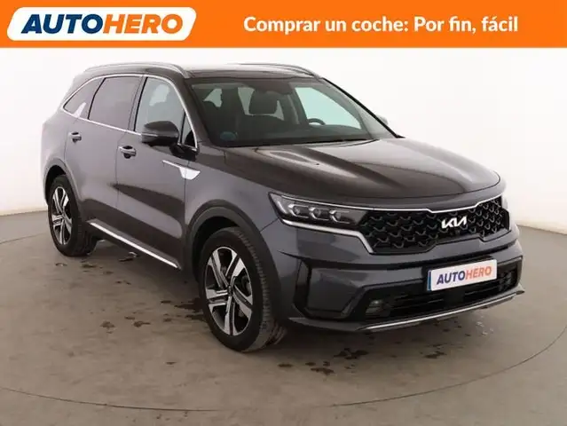 Kia Sorento view 8