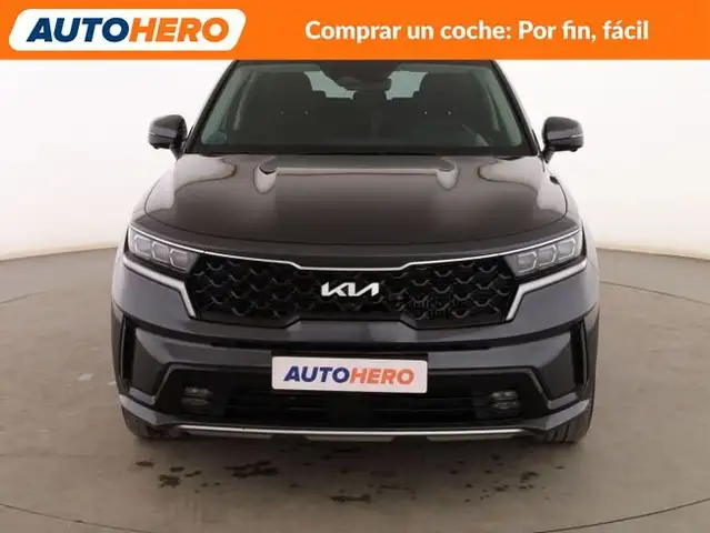 Kia Sorento view 9