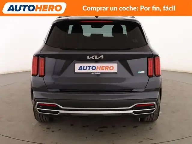 Kia Sorento view 5