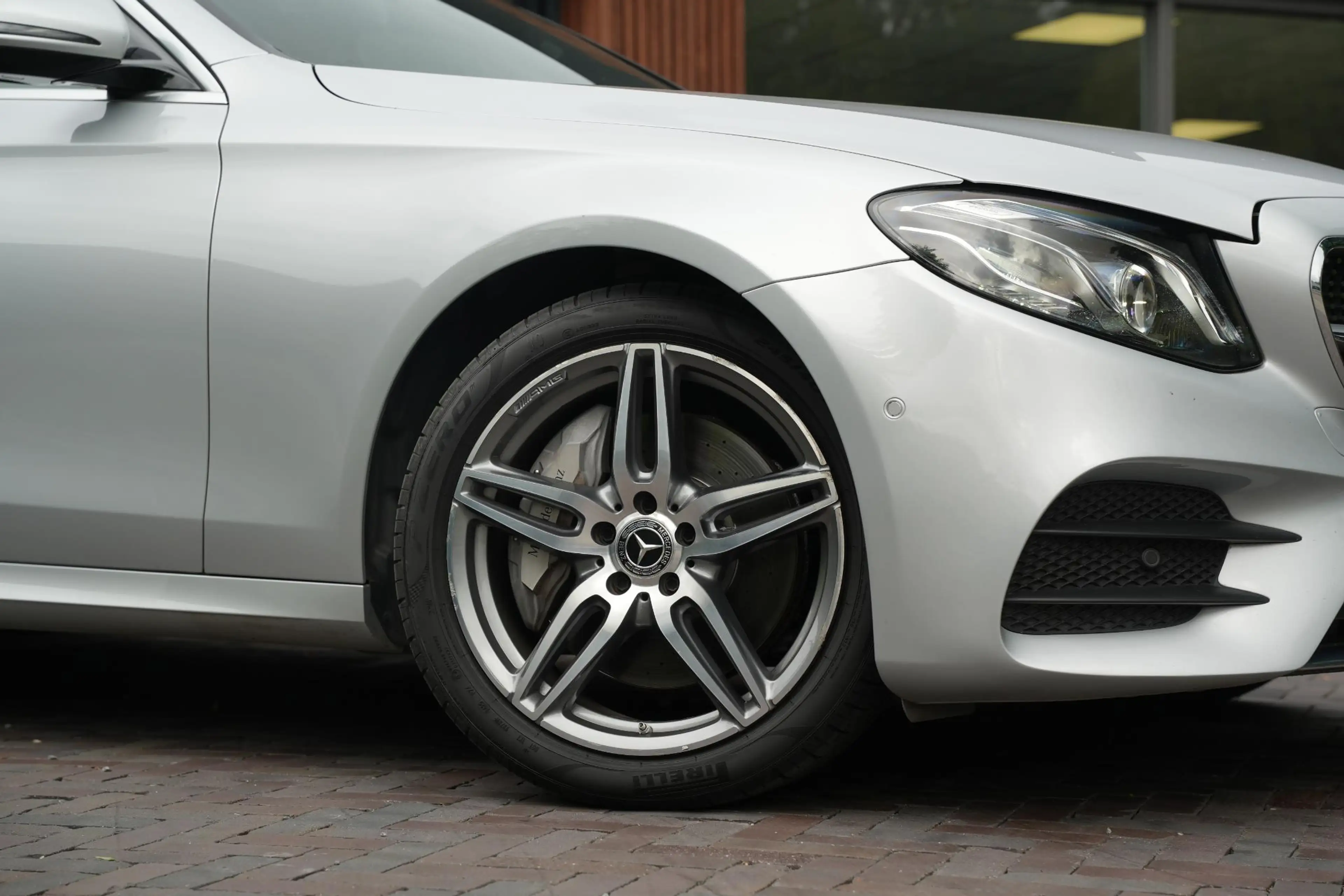 Mercedes-Benz E 400 4Matic Premium Plus AMG 333PK Airmatic Stoelkoelin — photo 14