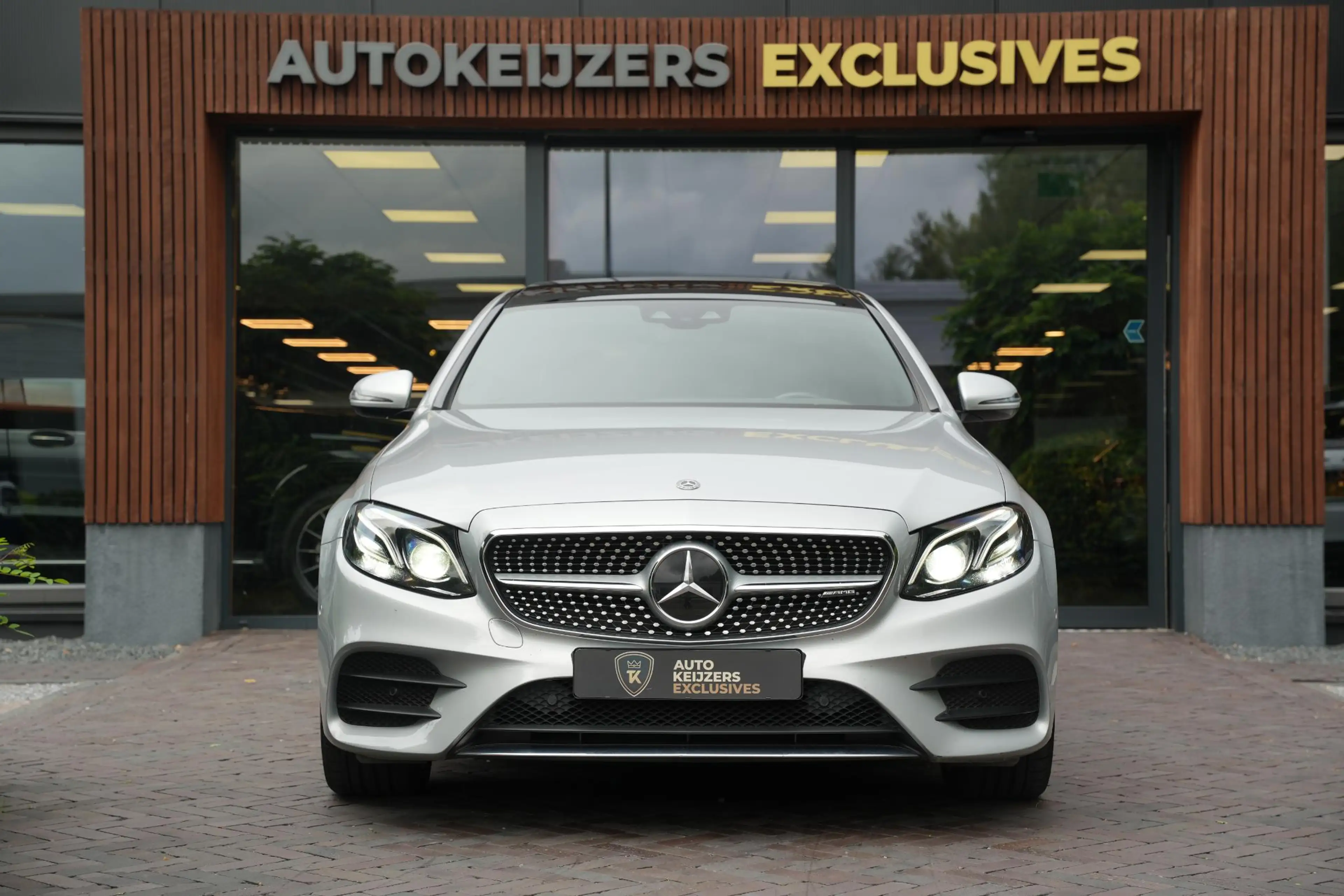 Mercedes-Benz E 400 4Matic Premium Plus AMG 333PK Airmatic Stoelkoelin — photo 3