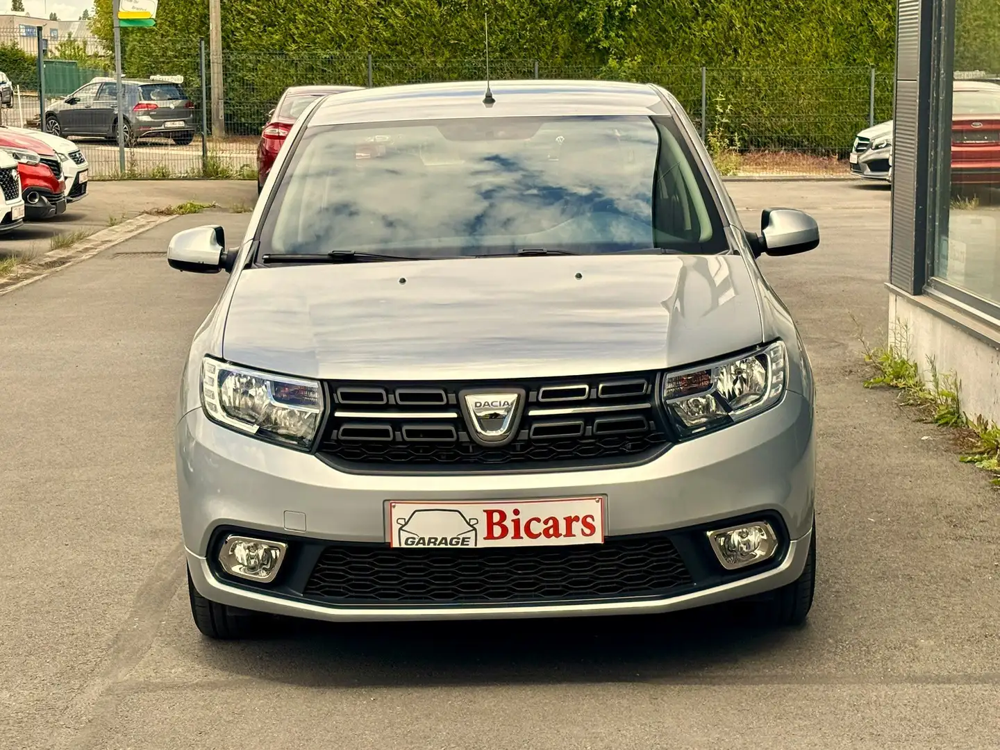 Dacia Logan 1.5 Blue dCi 🚨 GPS+ CLIM+CAPTEUR+ ATT REMORQ+ T Zilver - 2