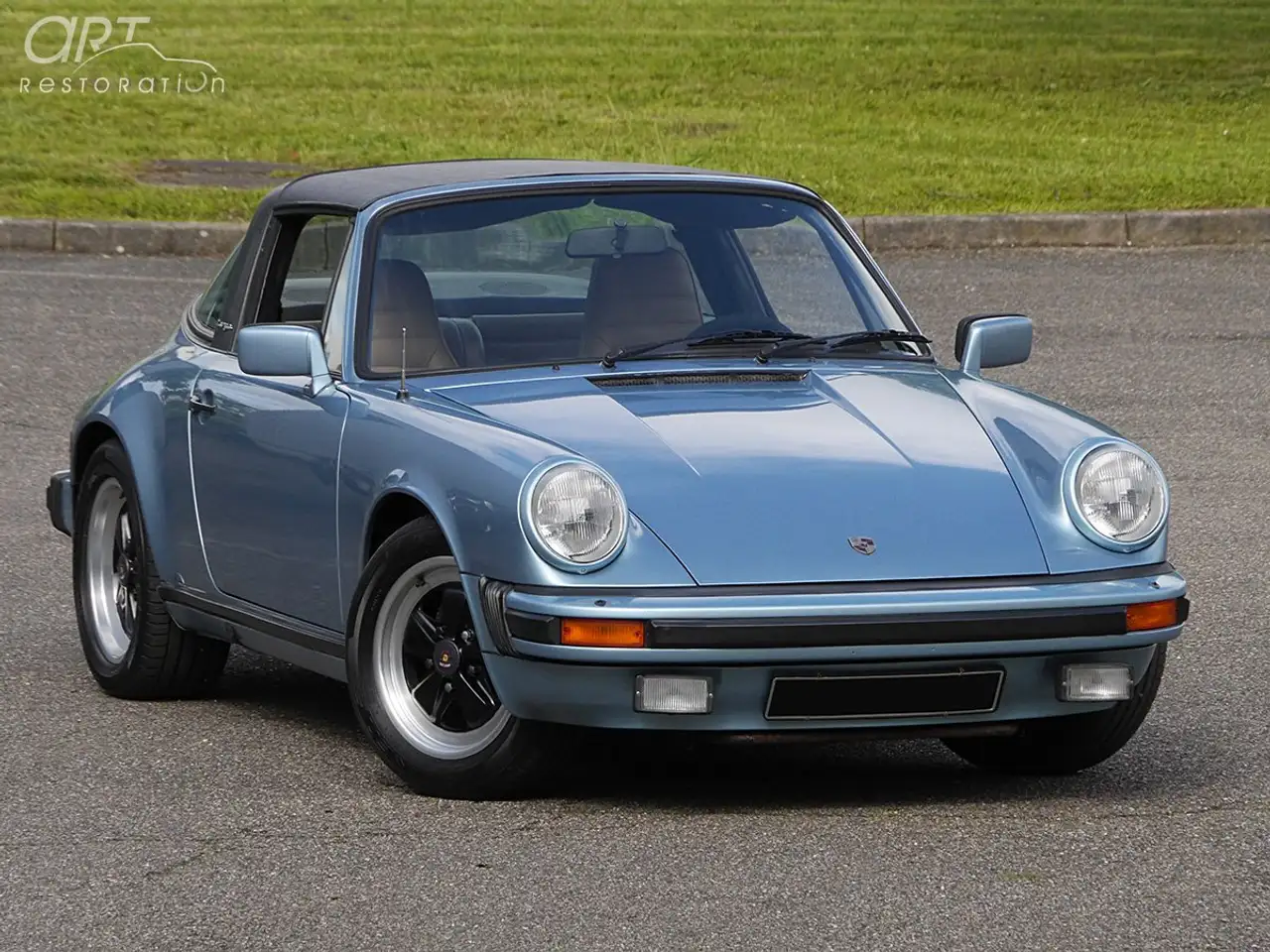 Porsche 911 3.0L SC Targa, foto 2