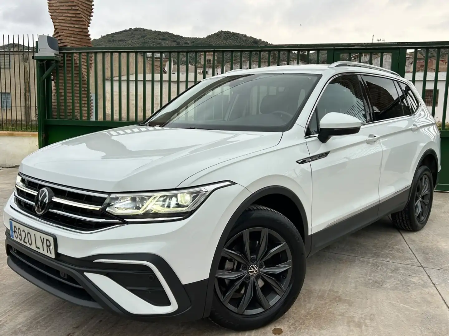 Volkswagen Tiguan Allspace 2.0TDI Life DSG 110kW Blanco - 1