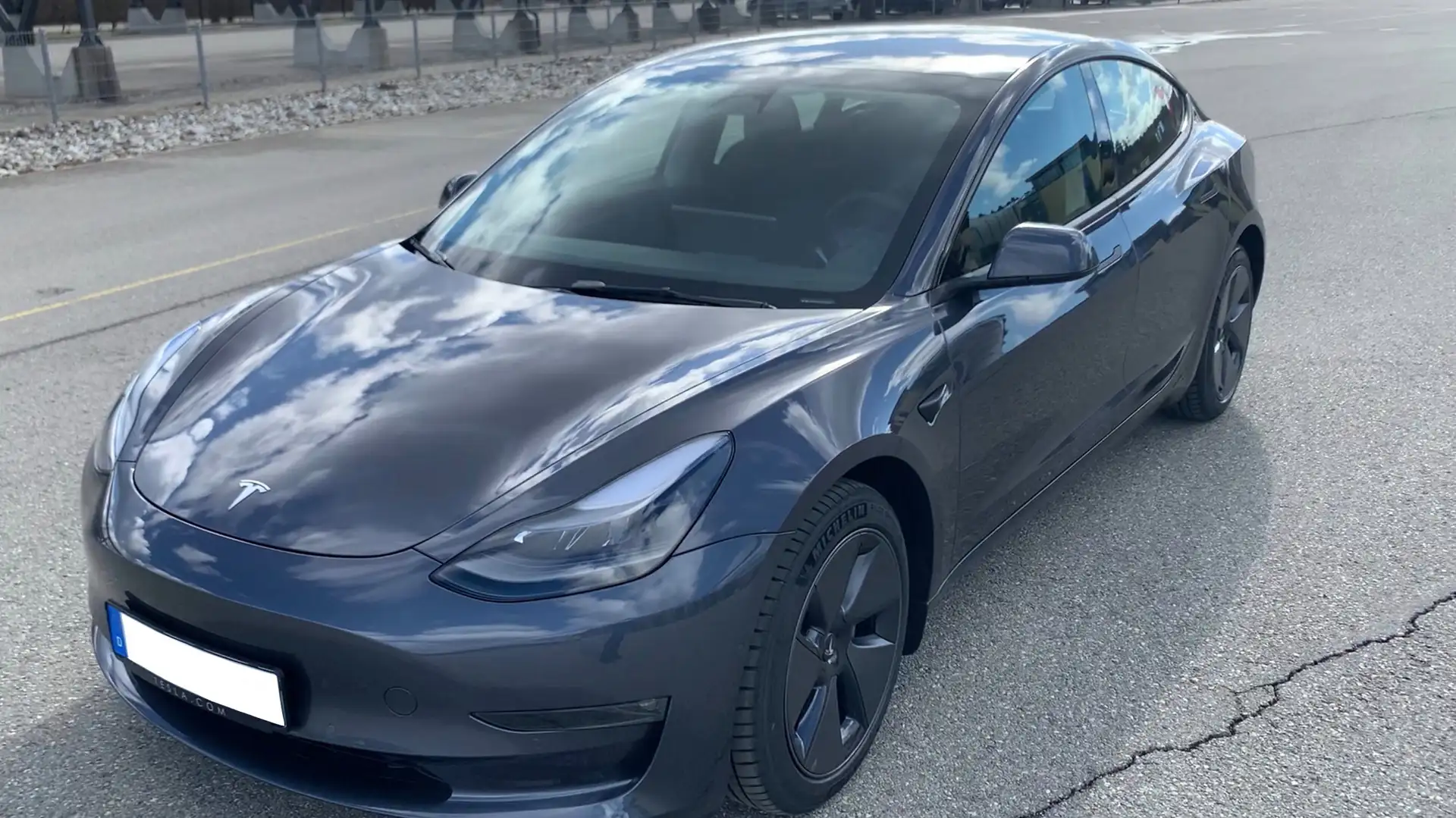 Tesla Model 3 Long Range (LR) * Perfekter Zustand * USS * Ryzen Ezüst - 2