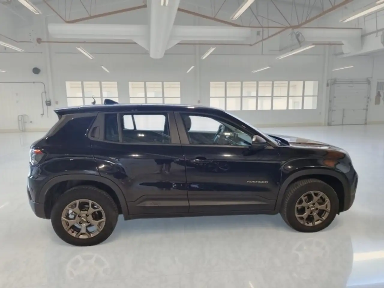 Jeep Avenger 1.2 TURBO LONGITUDE SUV, миниатюра 3