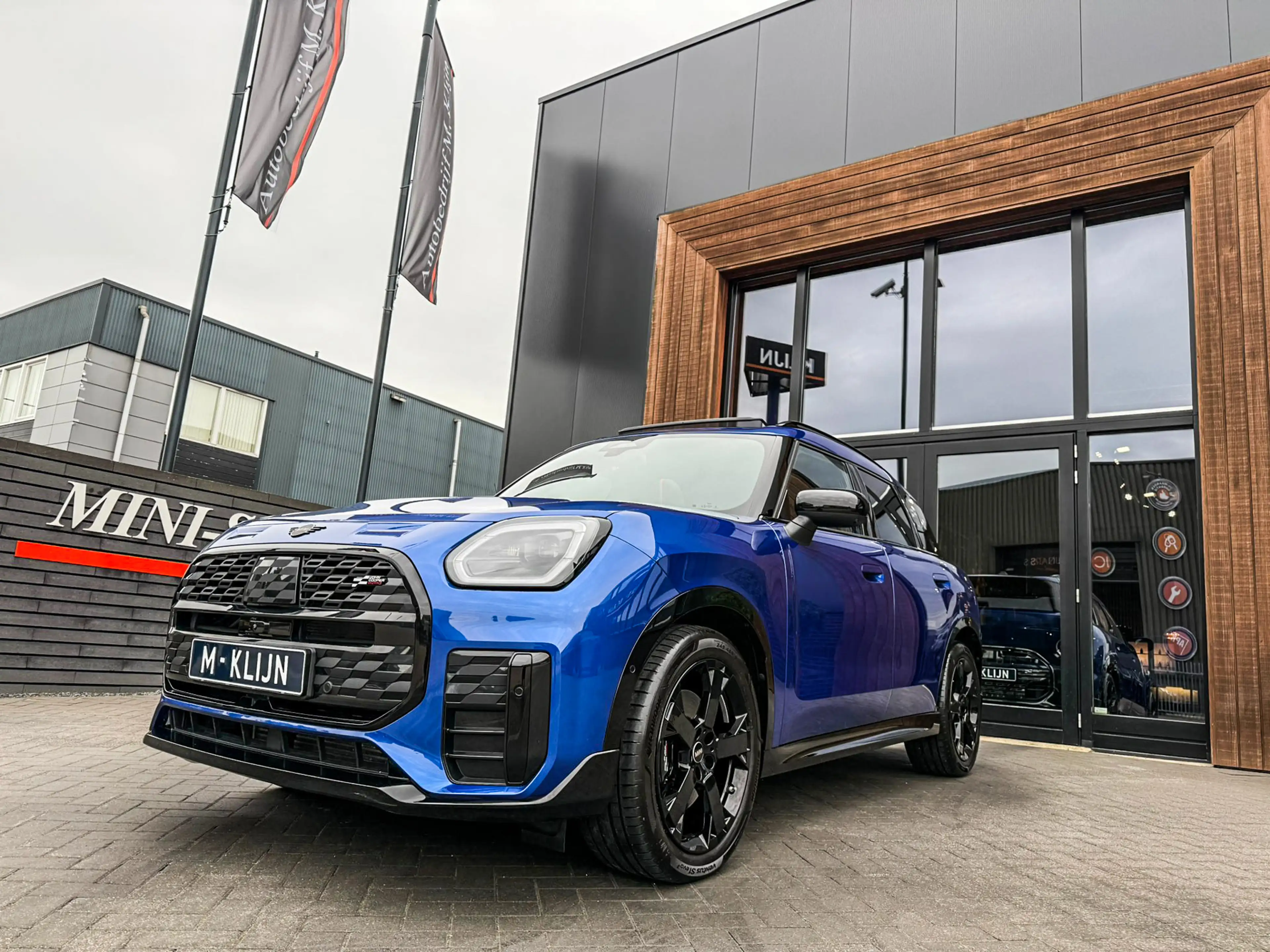 MINI John Cooper Works Countryman Mini 1.5 C L aut/Pano/Hk/Camera/19"/Btw/Vol — photo 5