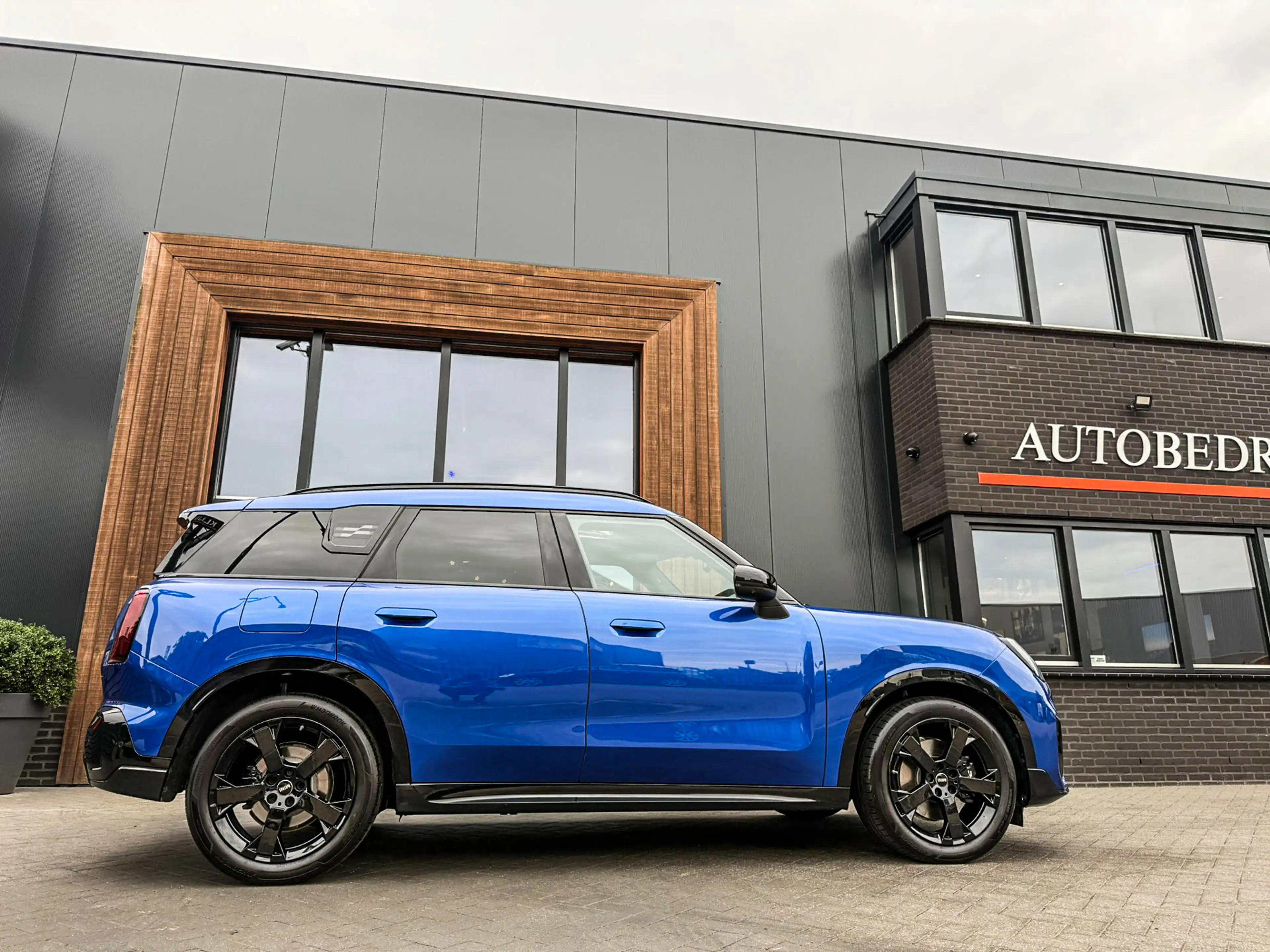 MINI John Cooper Works Countryman Mini 1.5 C L aut/Pano/Hk/Camera/19"/Btw/Vol — photo 3