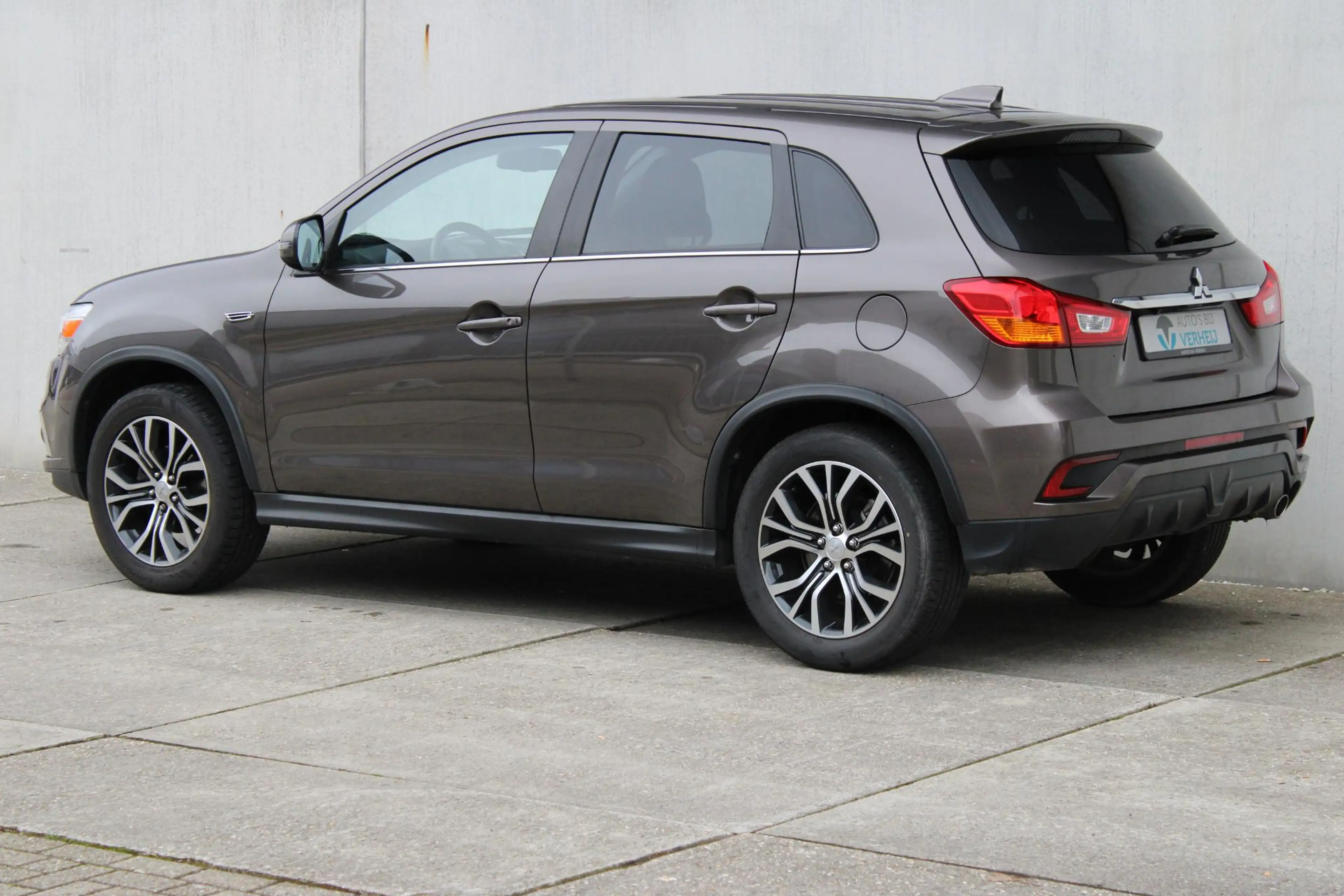 Mitsubishi ASX 1.6 Cleartec Connect Pro+ / LEDER / APPLE CARPLAY — photo 3