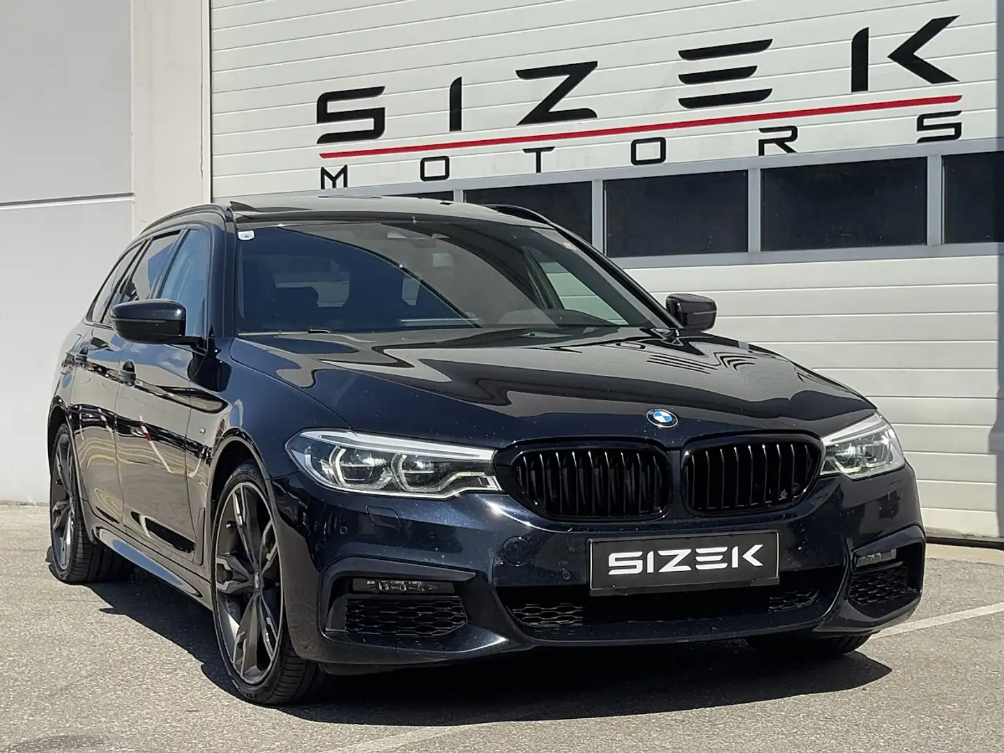 BMW 540 d xDrive Touring Aut.|M-PAKET|LED|PANO|HEAD-UP Schwarz - 2
