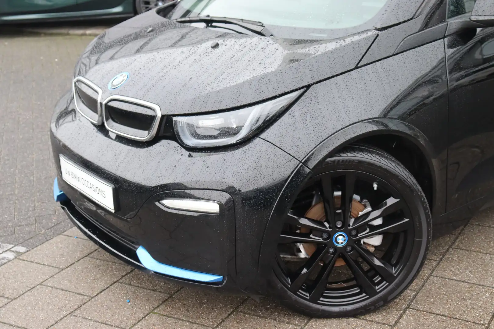 BMW i3 S / Stoelverwarming / Airconditioning / Cruise Con Schwarz - 2