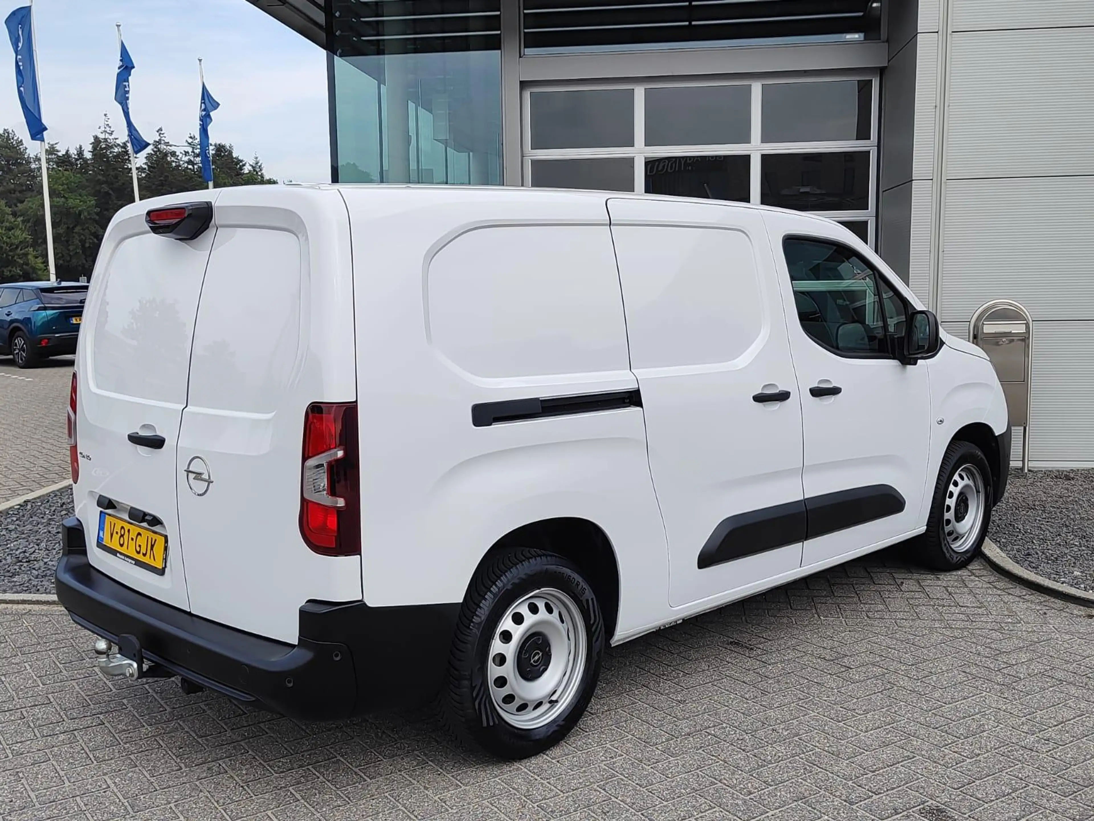 Opel Combo 1.5 BlueHDi 100pk Lengte 2 Pack Comfort Connect I — photo 4