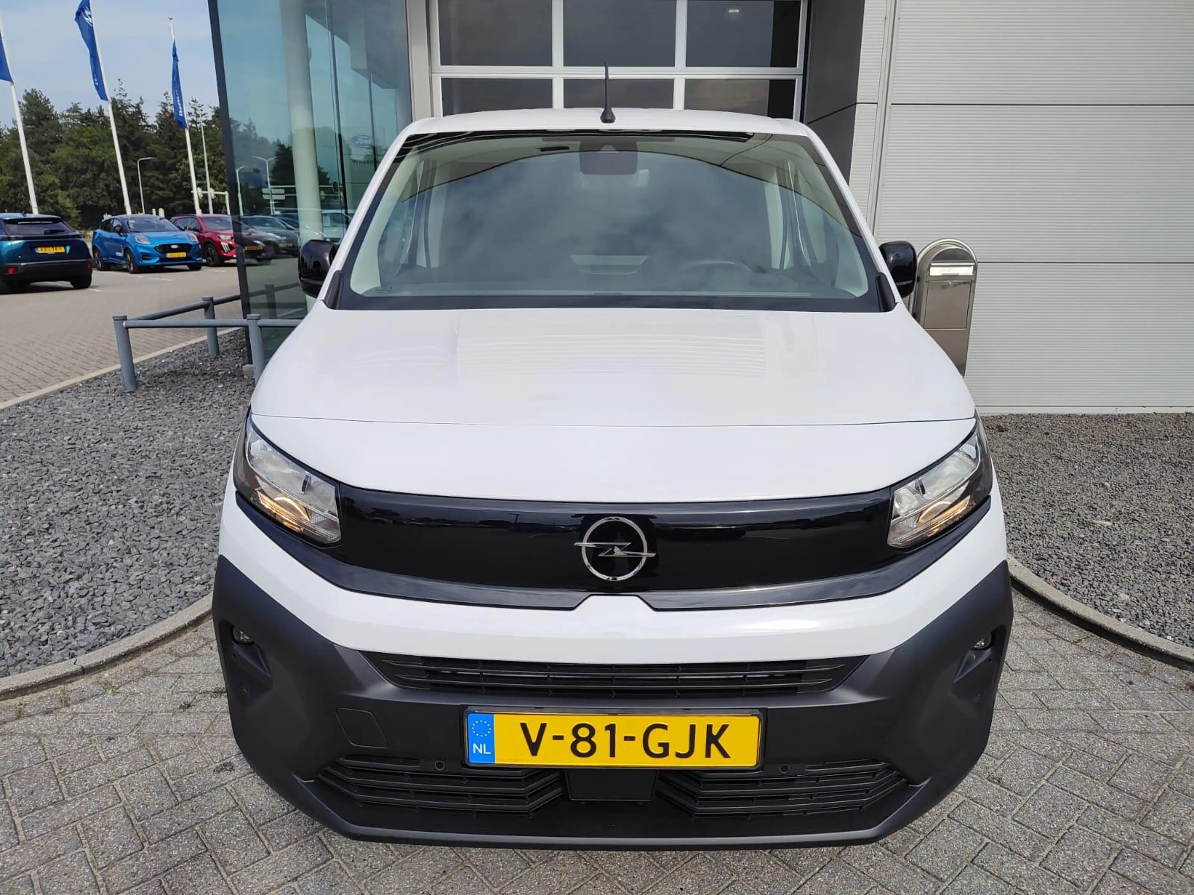 Opel Combo 1.5 BlueHDi 100pk Lengte 2 Pack Comfort Connect I — photo 2