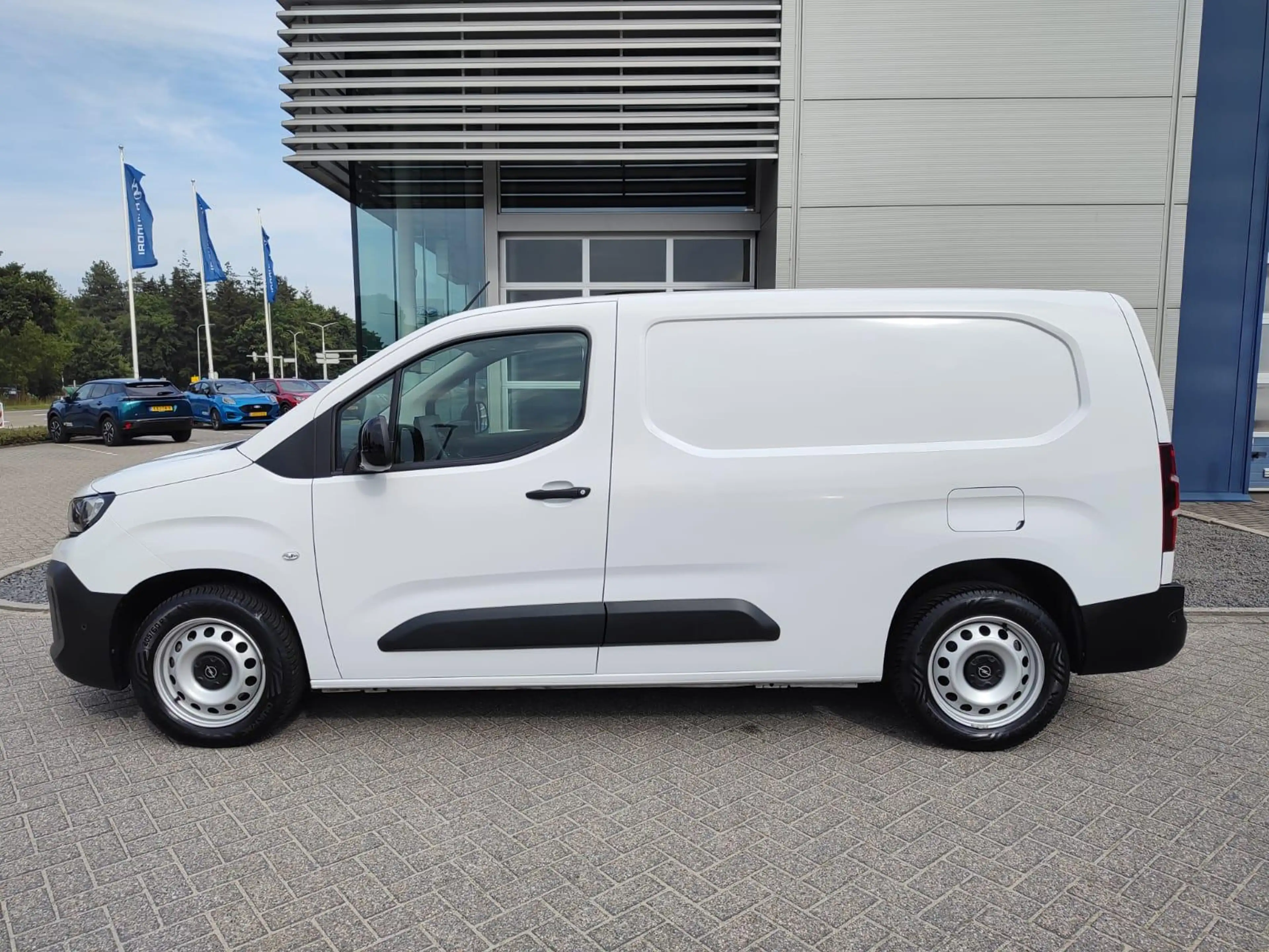Opel Combo 1.5 BlueHDi 100pk Lengte 2 Pack Comfort Connect I — photo 6