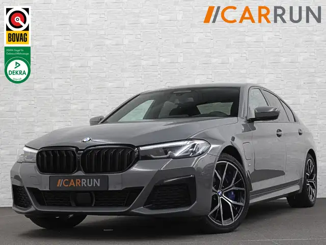 BMW 545 5-serie 545e xDrive M-Sport | ACC | Head-Up | 19''