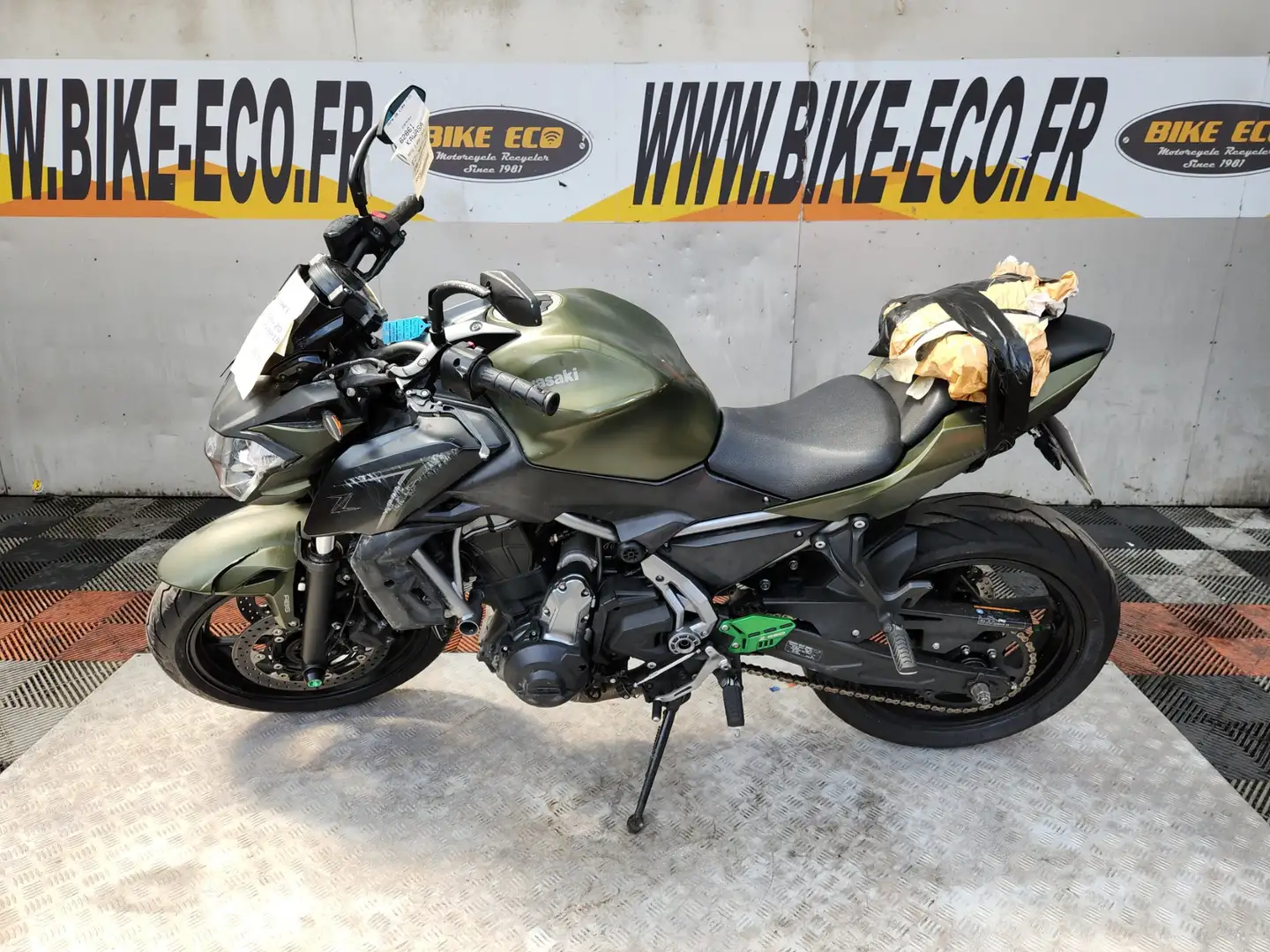 Kawasaki Vert - 2