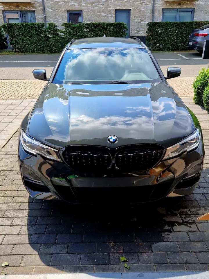 BMW 330